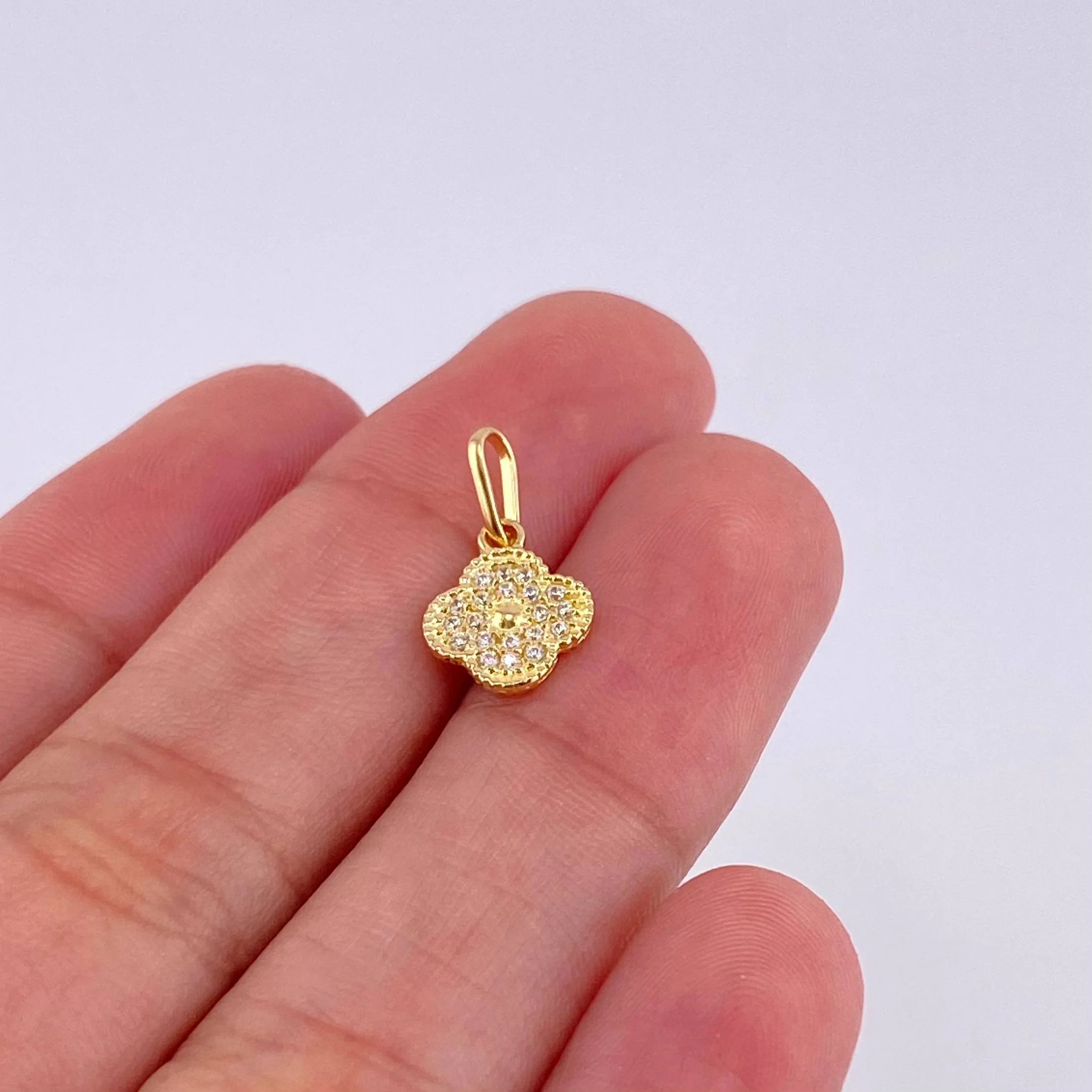 Dije Trébol 0.8 g / 1.5 cm Oro Amarillo 18K - Image 4