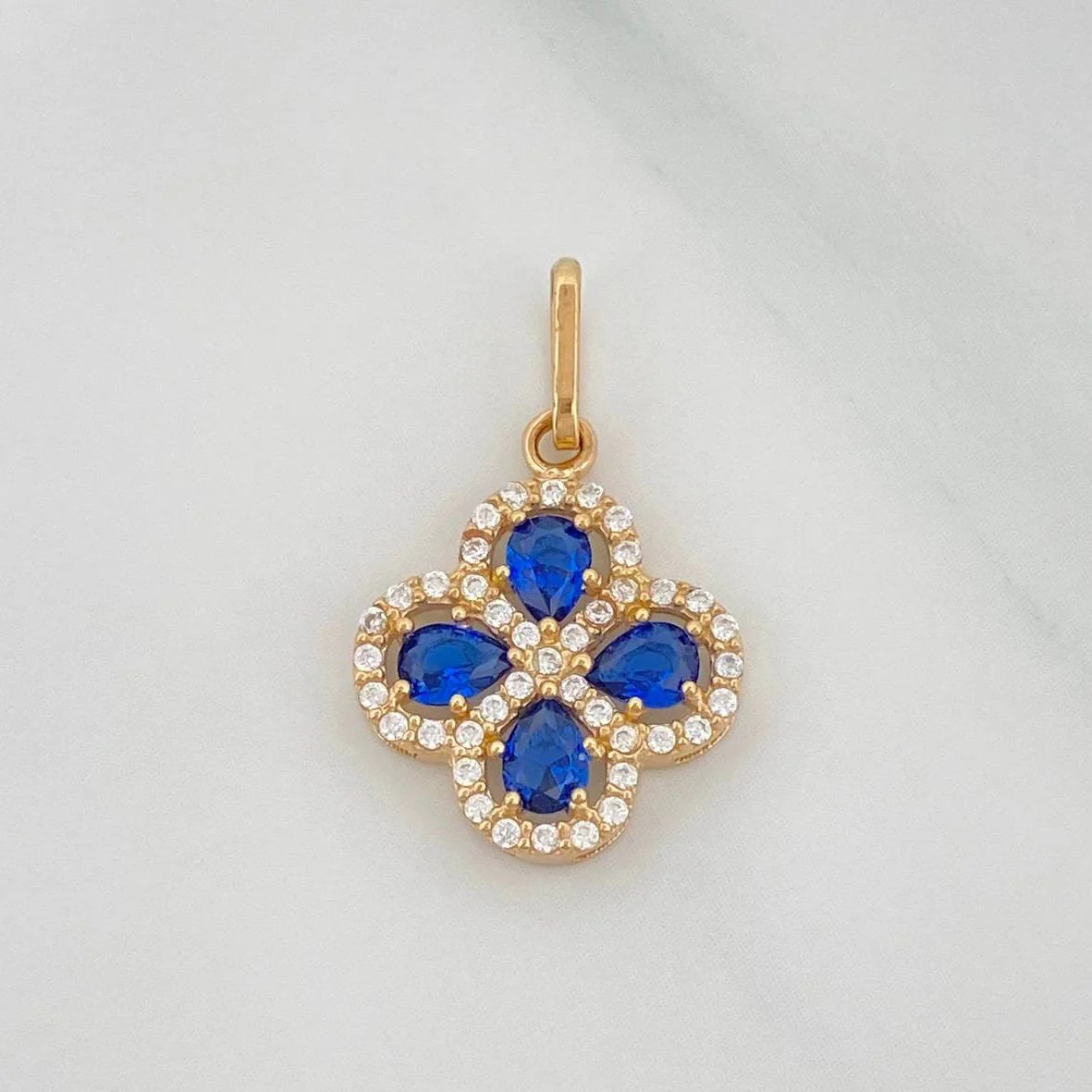 Dije Trebol 1.6 g / 2 cm Oro Amarillo 18K