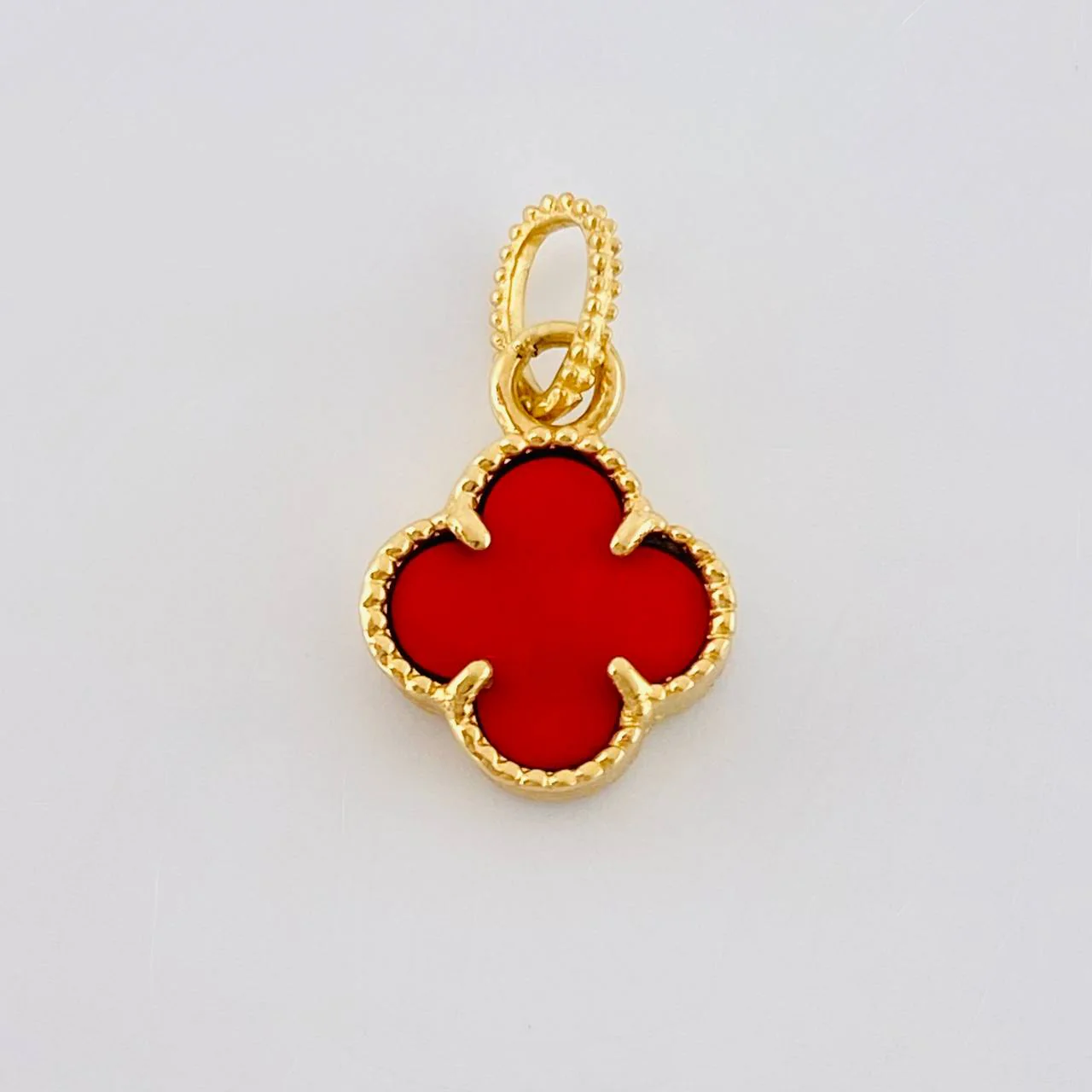 Dije Trebol 1 g / 1.6 cm Oro Amarillo 18K