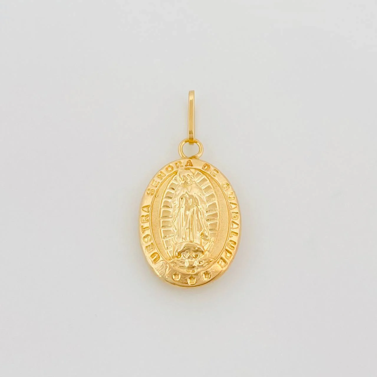 Dije Virgen De Guadalupe 1.1 g / 2.4 cm Oro Amarillo 18K