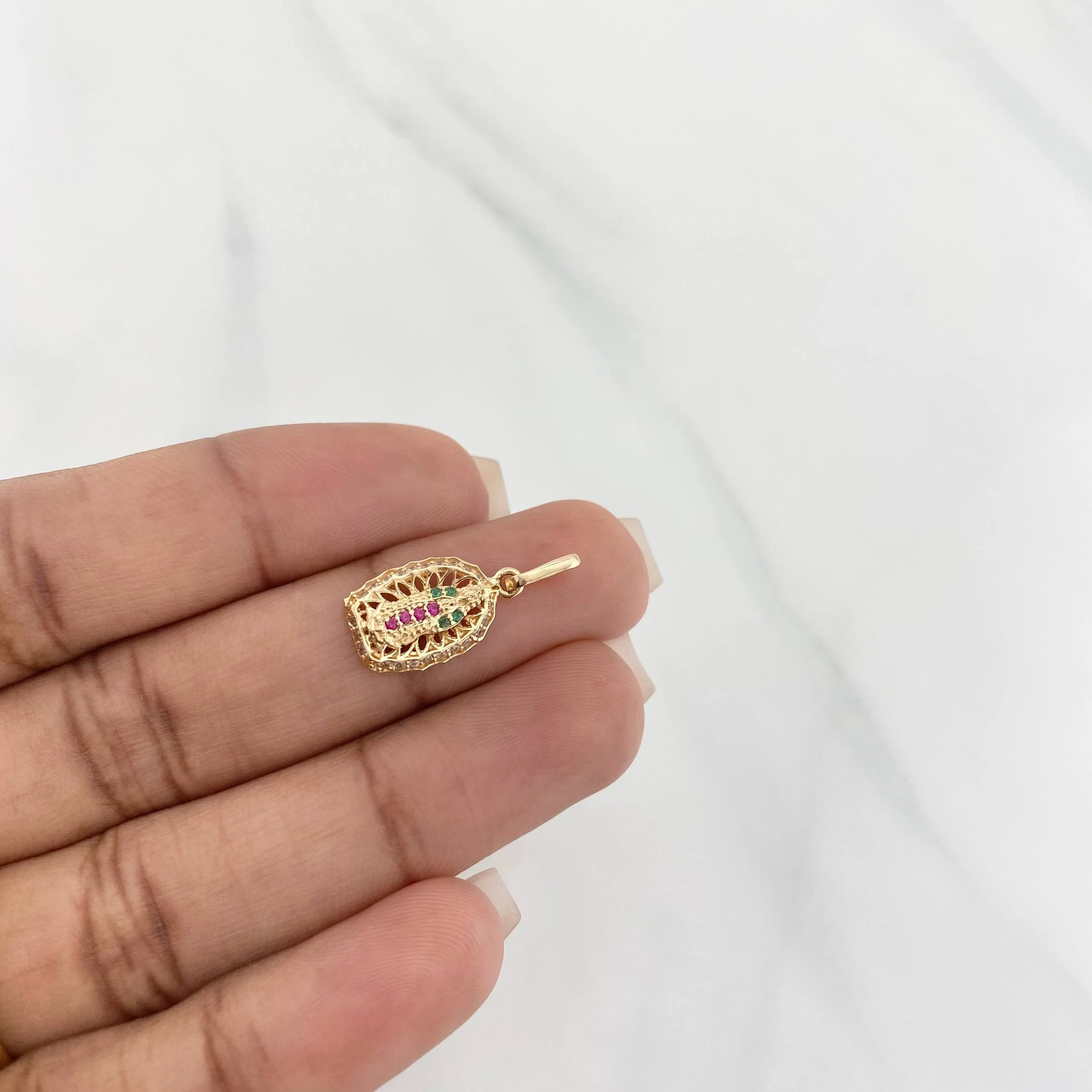 Dije Virgen de Guadalupe 1.35g / 2cm Oro Amarillo 18K - Image 4