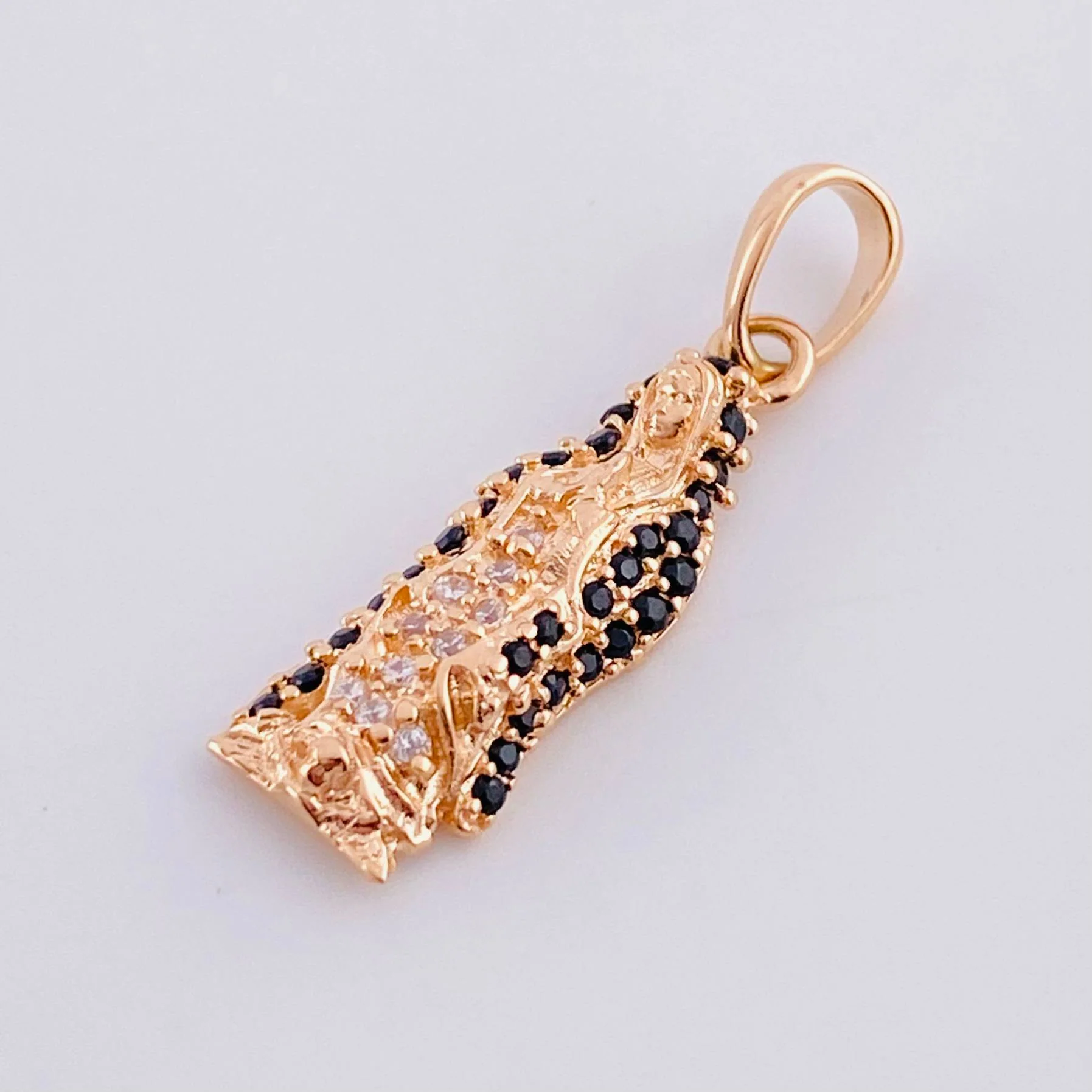 Dije Virgen de guadalupe 1.65g / 2.5cm Oro Rosa 18K - Image 3