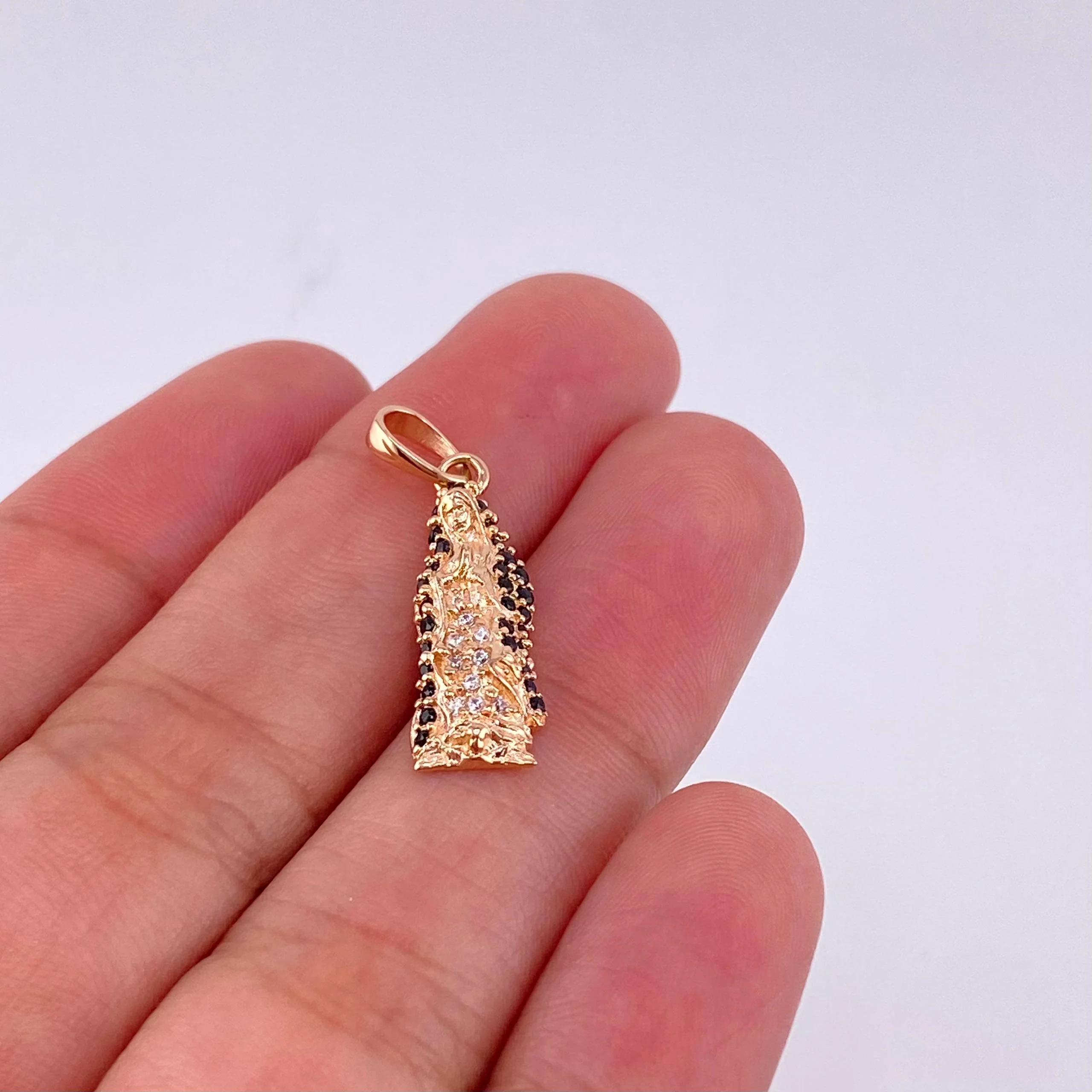 Dije Virgen de guadalupe 1.65g / 2.5cm Oro Rosa 18K - Image 4