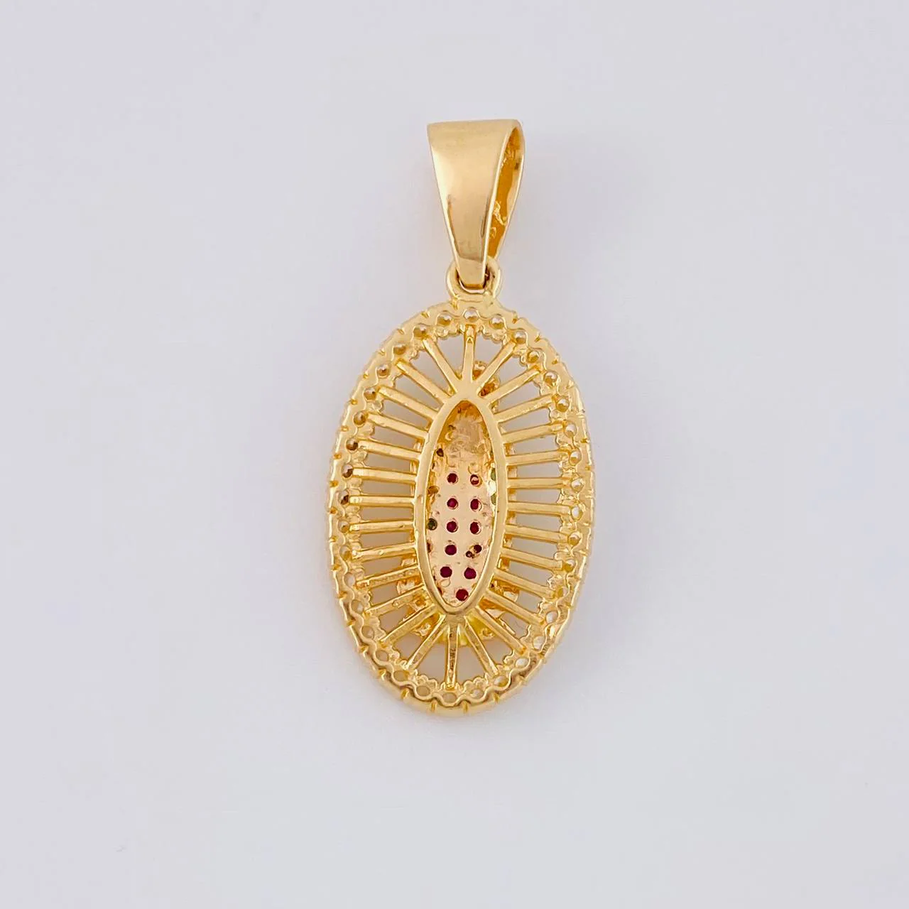 Dije Virgen de guadalupe 3.65g / 3.2cm Oro Amarillo 18K - Image 4