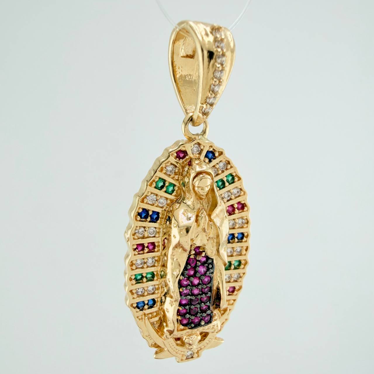Dije Virgen De Guadalupe 5.6gr / 3.5cm / Dos Oros Negro Amarillo 18K $ - Image 2