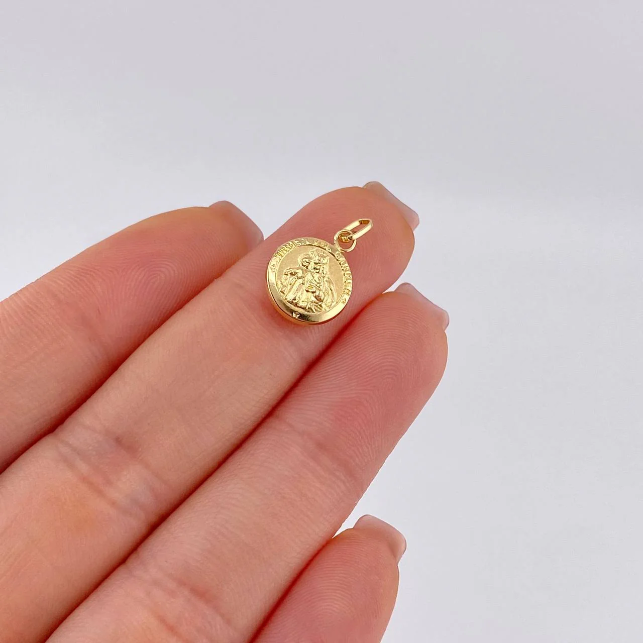 Dije Virgen Del Carmen 0.6 g / 1.6 cm Oro Amarillo 18K - Image 4