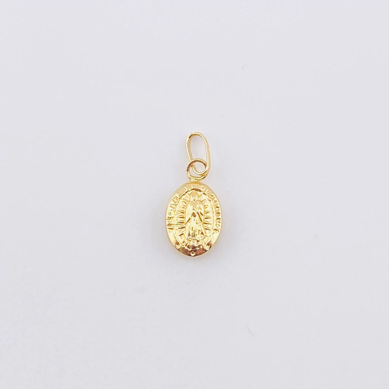 Dije Virgen Guadalupe 0.35 g / 1.7 cm Oro Amarillo 18K