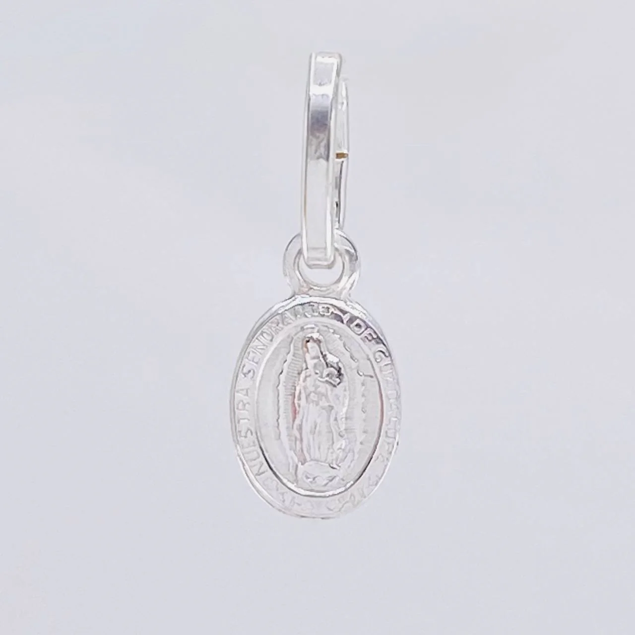 Dije Virgen Guadalupe 0.55 g / 1.5 cm Plata 925 - Image 2