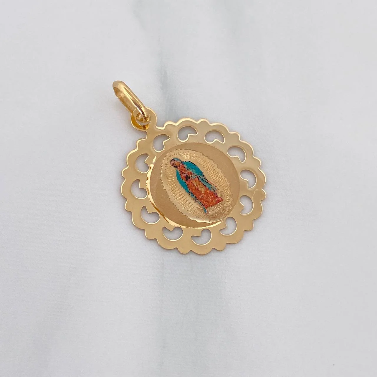 Dije Virgen Guadalupe 1.2 g / 2.6 cm Oro Amarillo 18K - Image 3