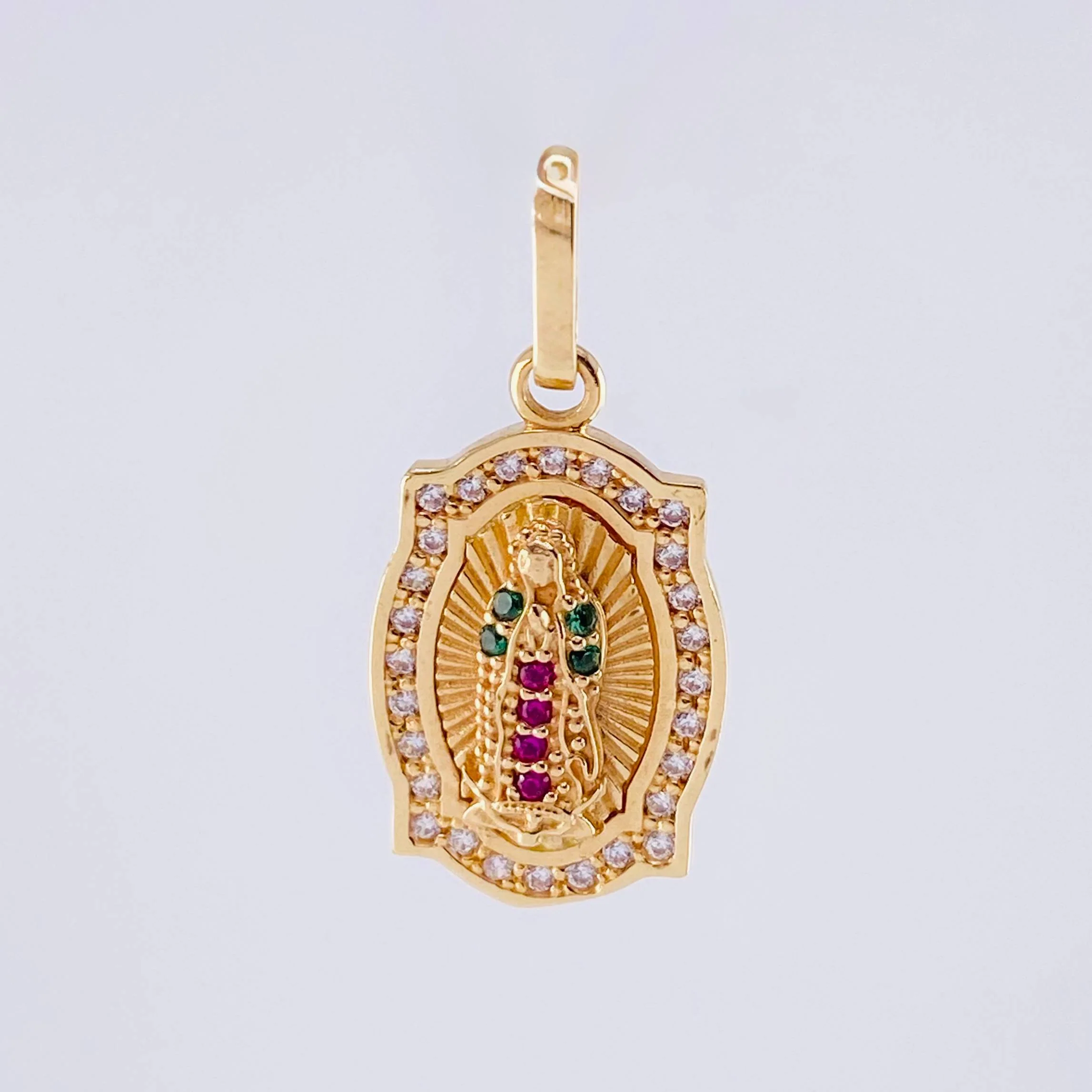 Dije Virgen Guadalupe 2.3 g / 2.3 cm Oro Amarillo 18K - Image 2