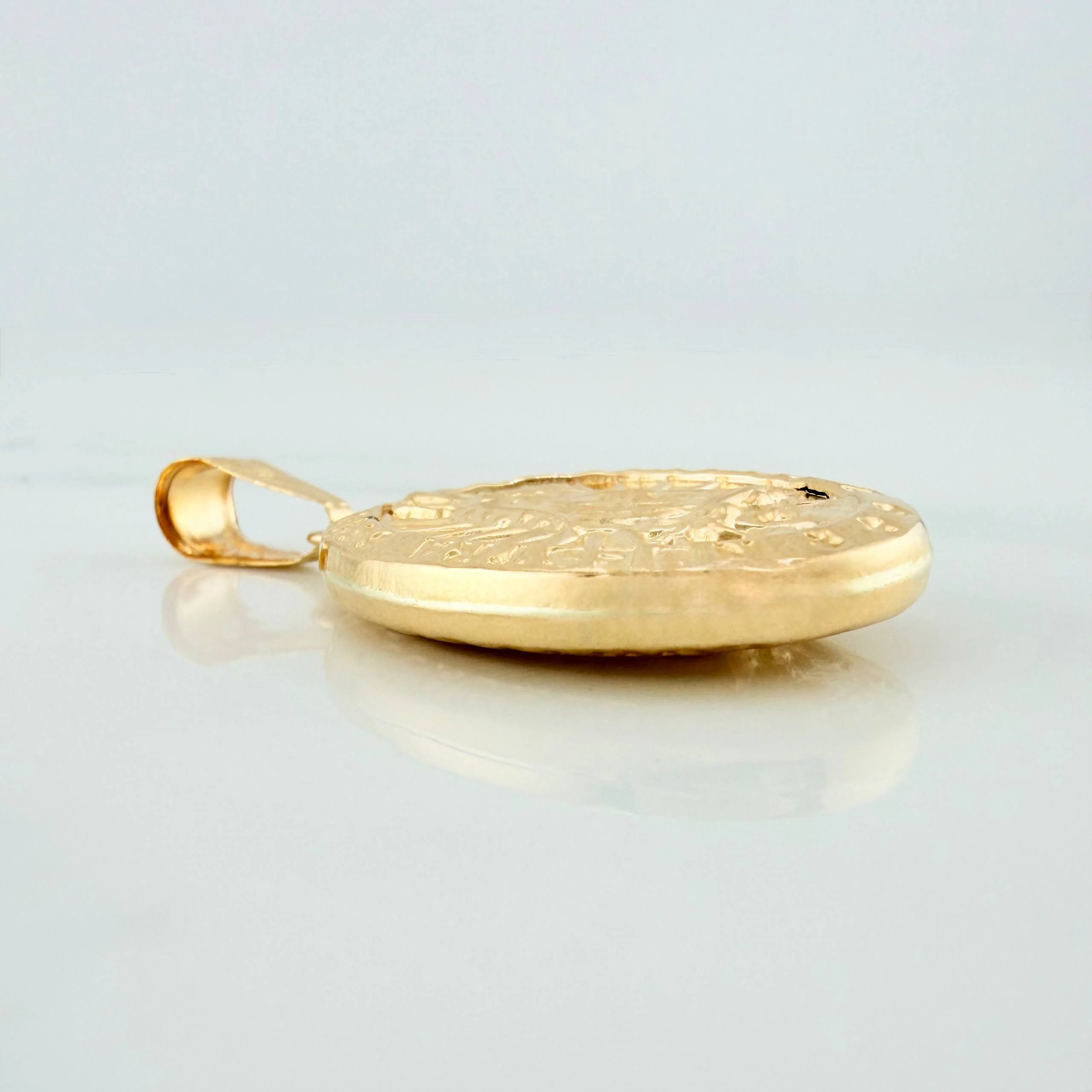 Dije Virgen Guadalupe 2.4 g / 3.7 cm Oro Amarillo 18K - Image 3