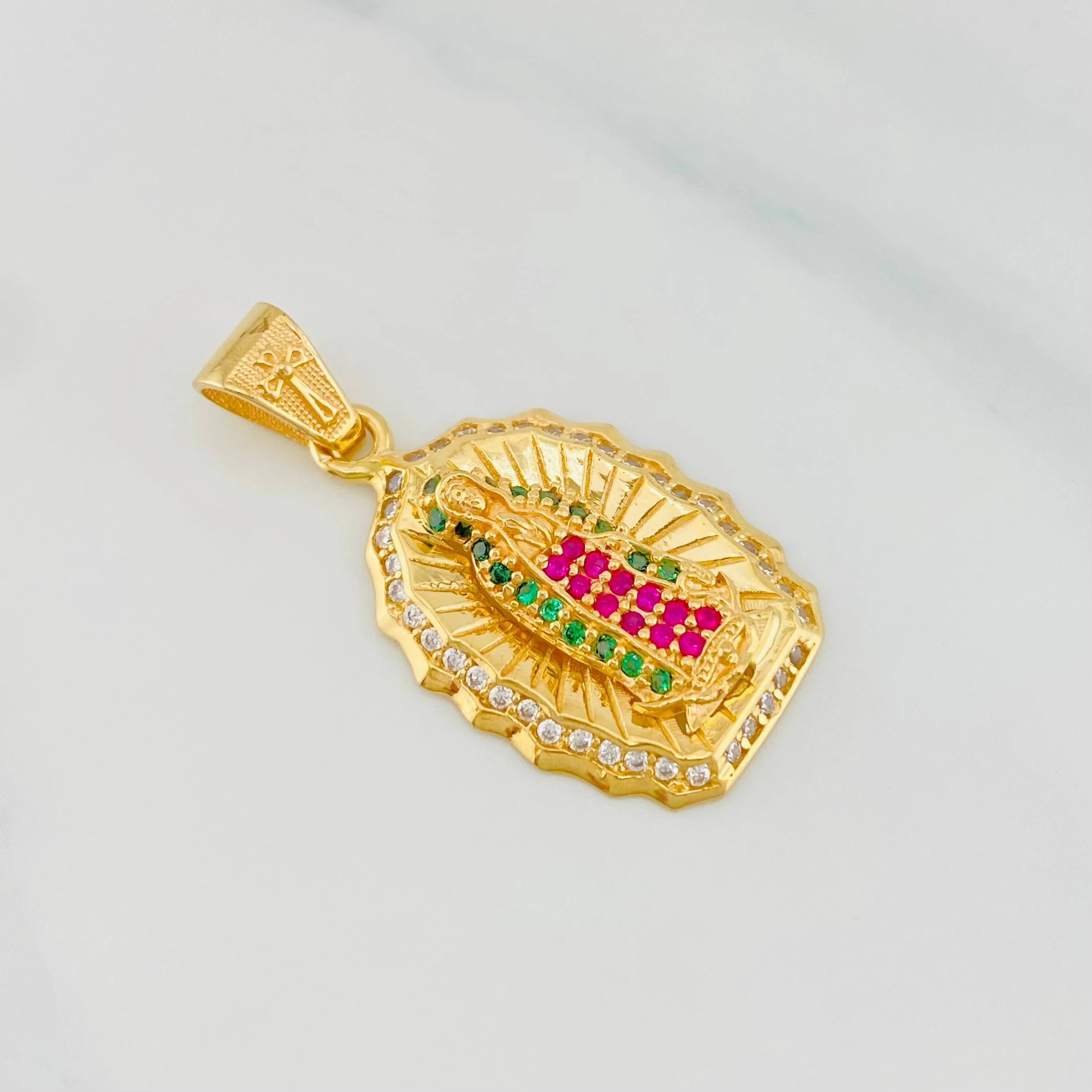 Dije Virgen Guadalupe 2.85 g / 3 cm Oro Amarillo 18K - Image 2