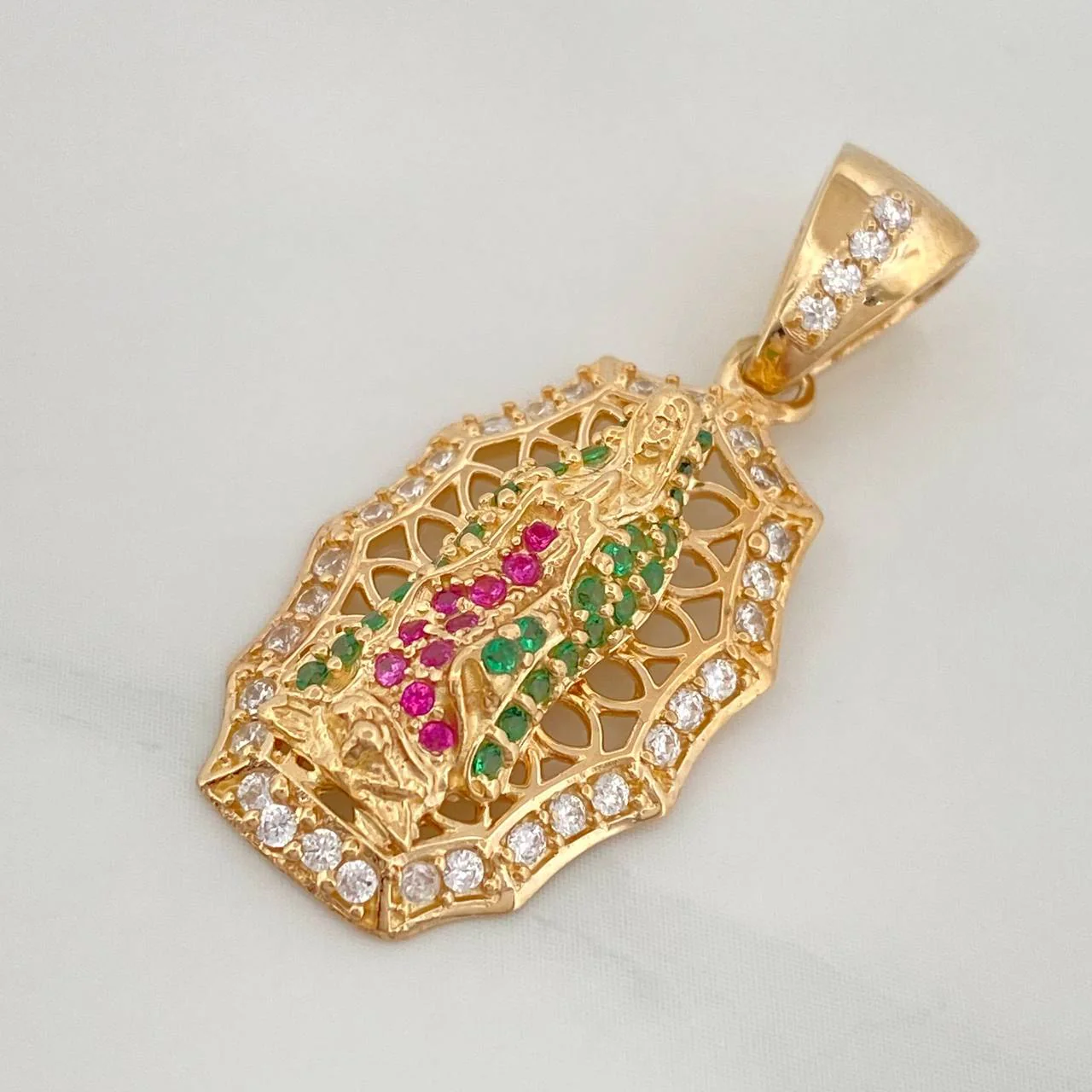 Dije Virgen Guadalupe 4.45 g / 3.2 cm Oro Amarillo 18K - Image 3