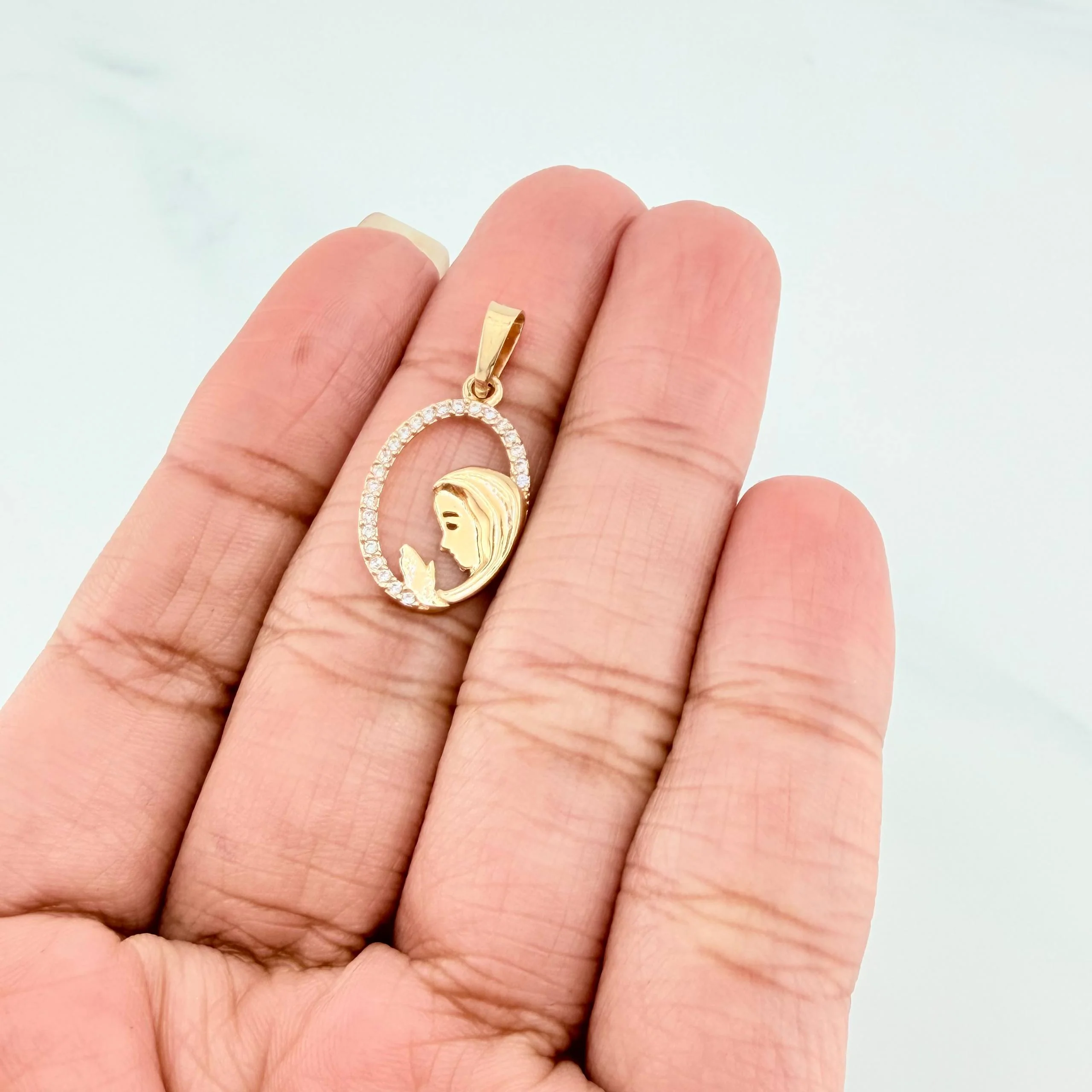 Dije Virgen Maria 1.05 g / 2.5 cm Oro Amarillo 18K - Image 4