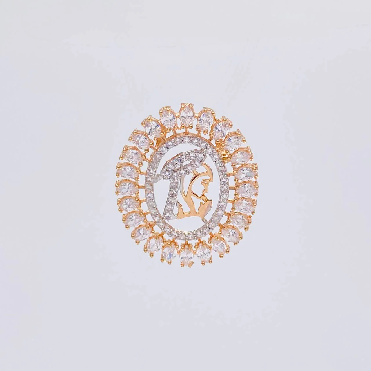 Dije Virgen Maria 2.8 g / 2.4 cm Oro Rosa 18K - Image 2