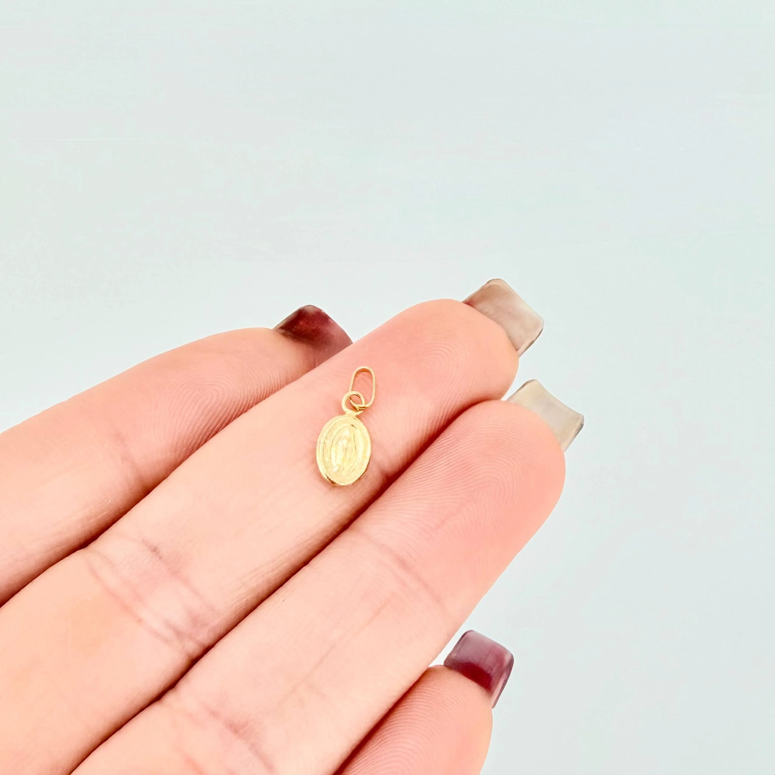 Dije Virgen Milagrosa 0.2gr / 1.5cm / Oro Amarillo 18K - Image 4