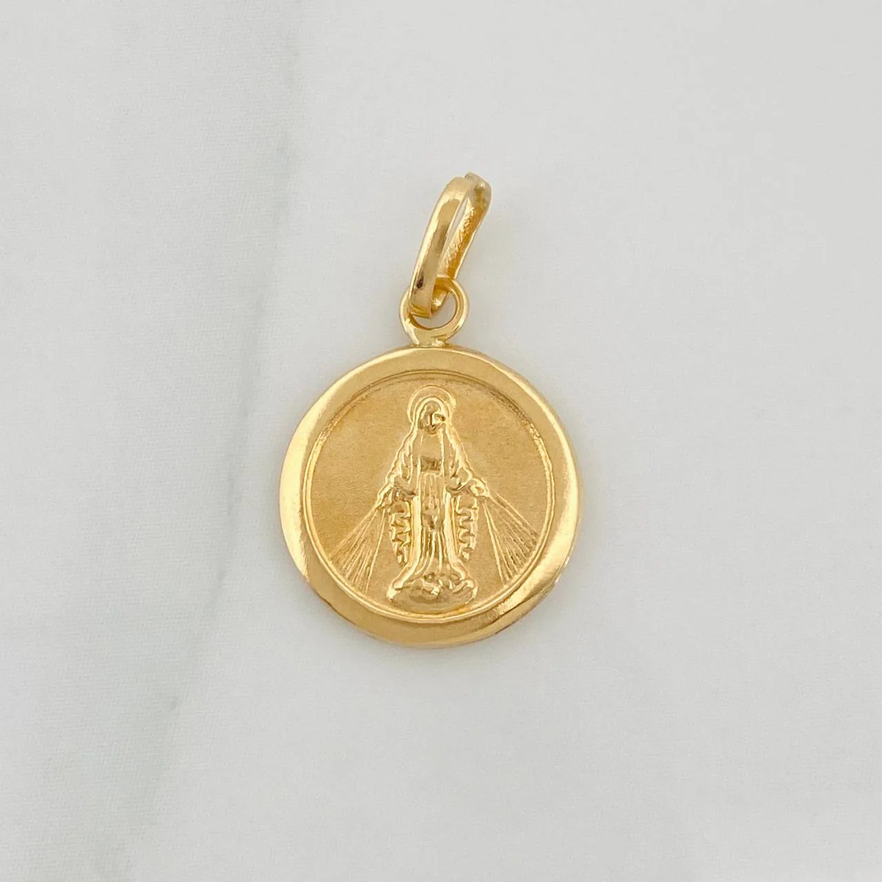 Dije Virgen Milagrosa 0.45gr / 1.8cm / Oro Amarillo 18K &