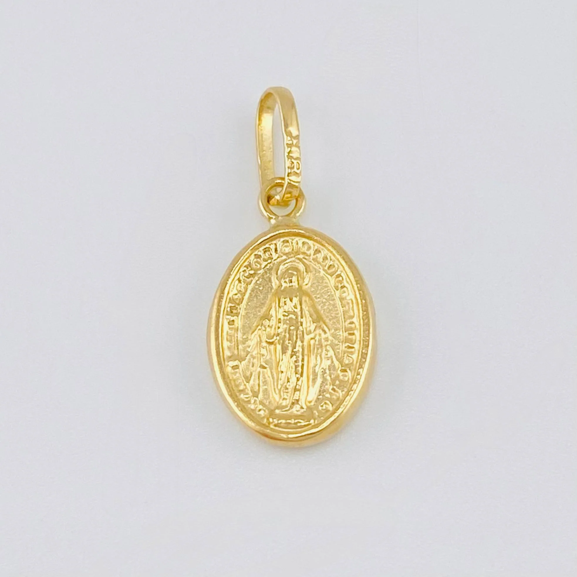 Dije Virgen Milagrosa 0.55gr / 2cm / Oro Amarillo 18K ©