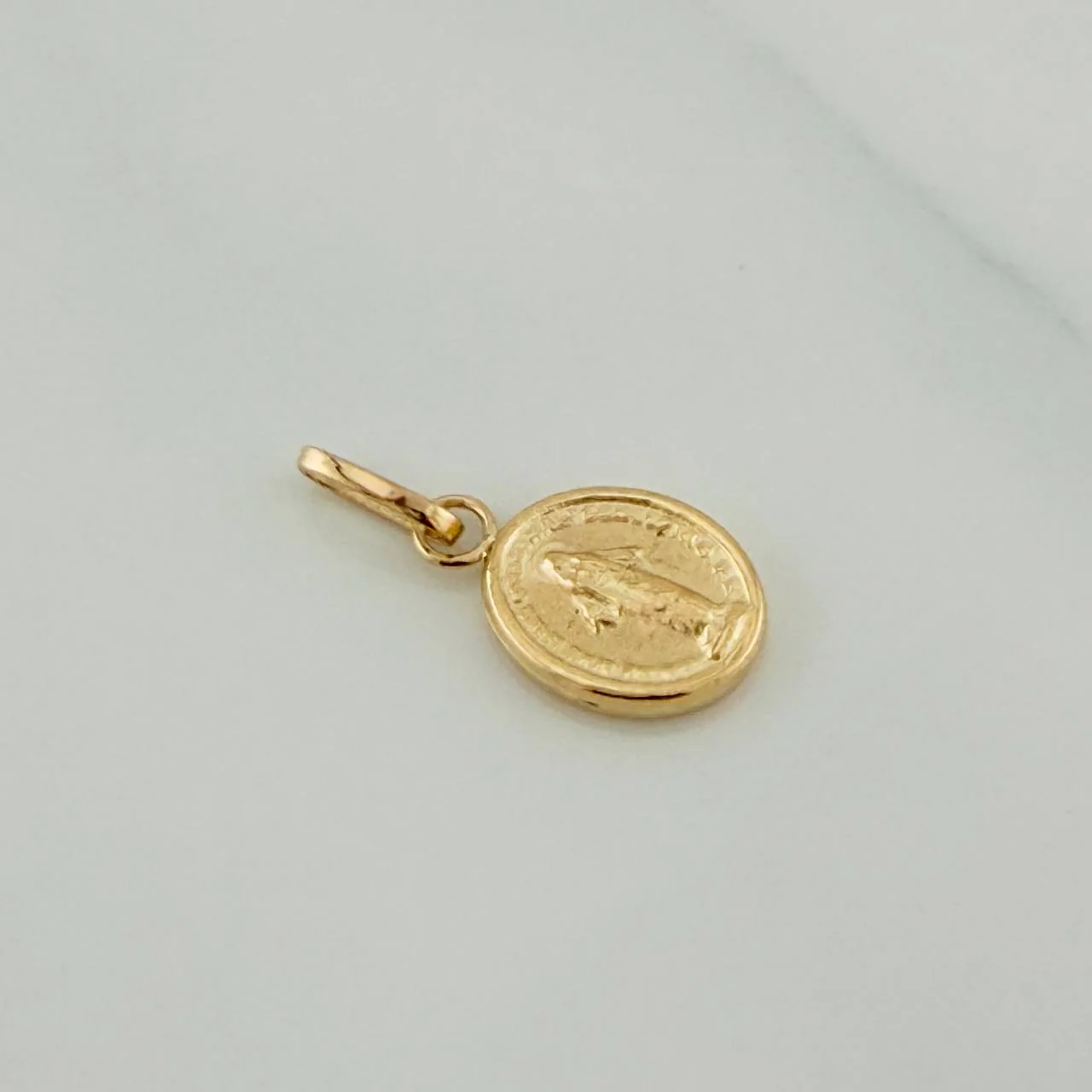 Dije Virgen Milagrosa 0.5gr / 1.5cm / Troquelado Oro Amarillo & - Image 2