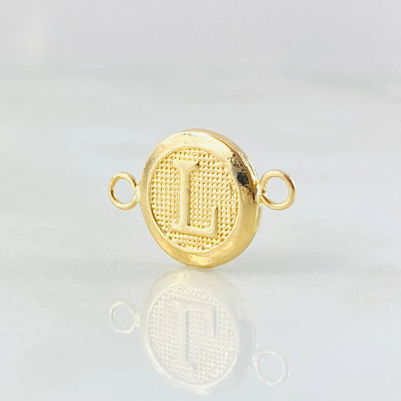 Herraje Circulo Letra L 0.35 g / 1.5 cm Oro Amarillo 18K