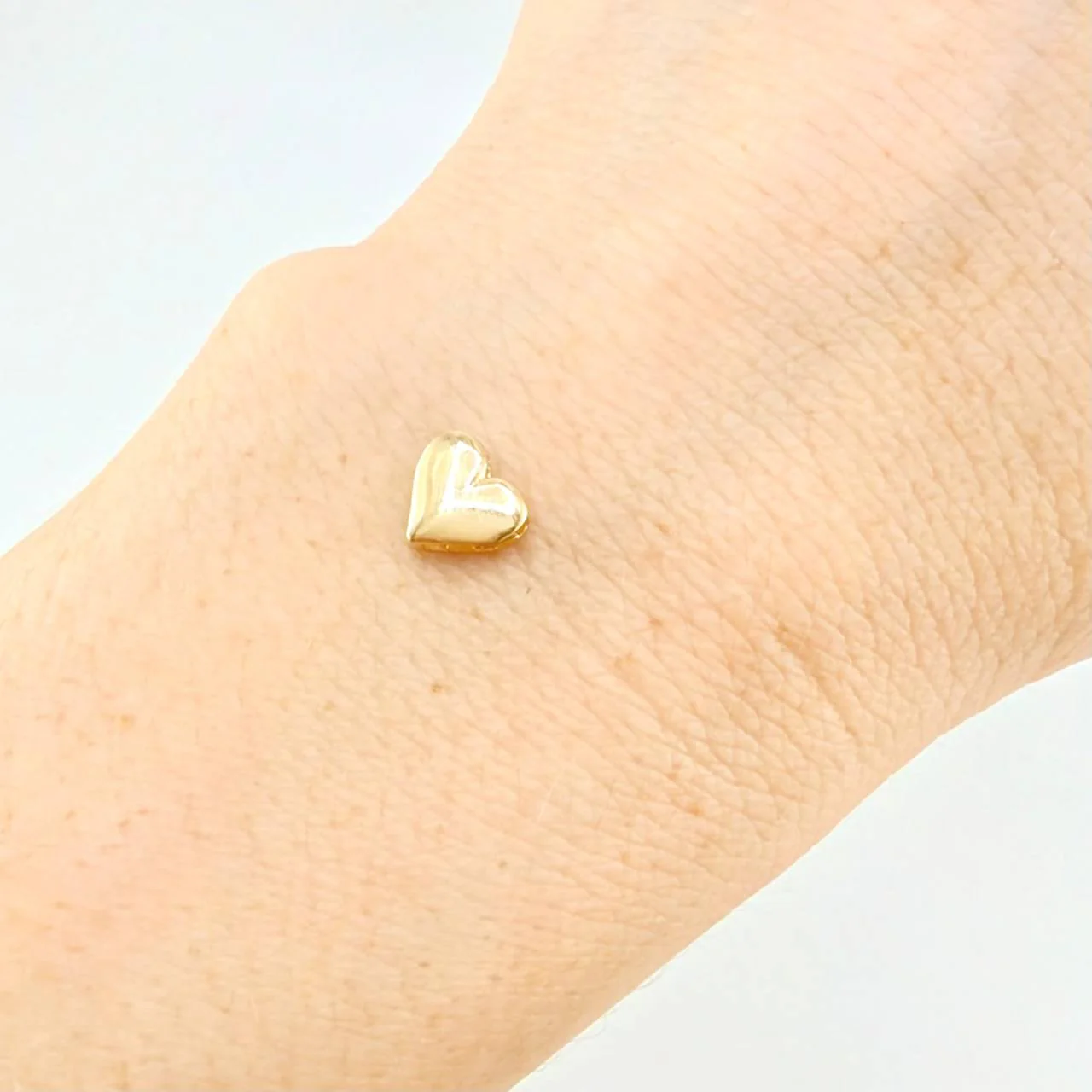 Herraje Corazón 0.65 g / 0.7 cm Oro Amarillo 18K - Image 5