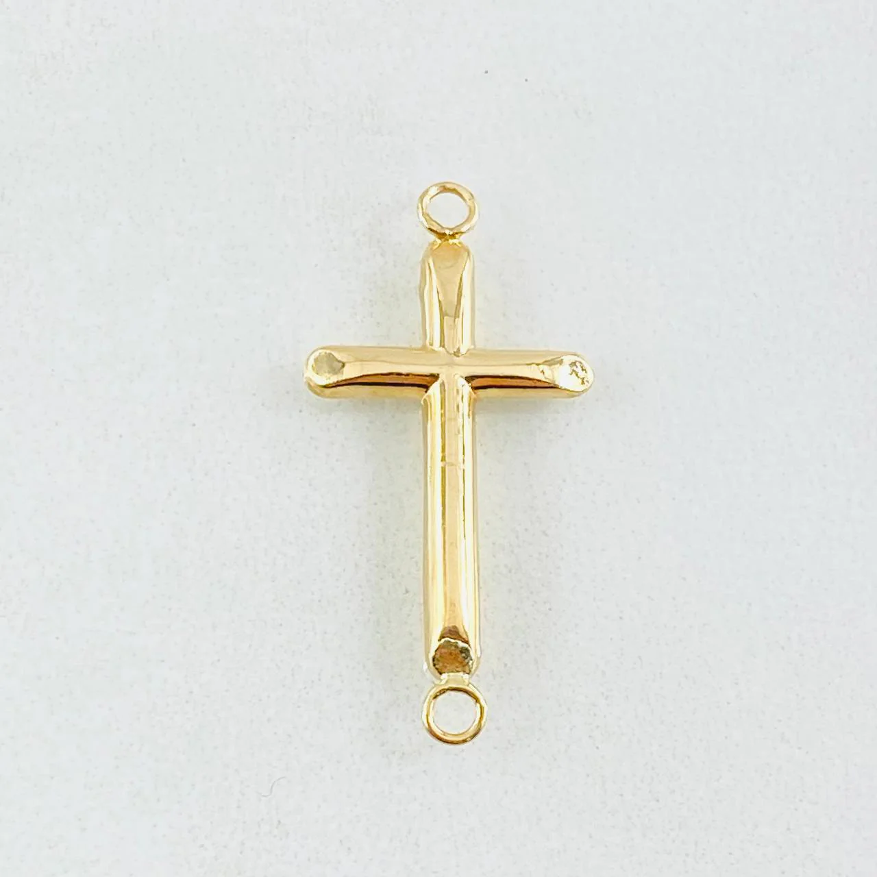 Herraje Cruz Puntas Planas 0.55 g / 2.5 cm Oro Amarillo 18K
