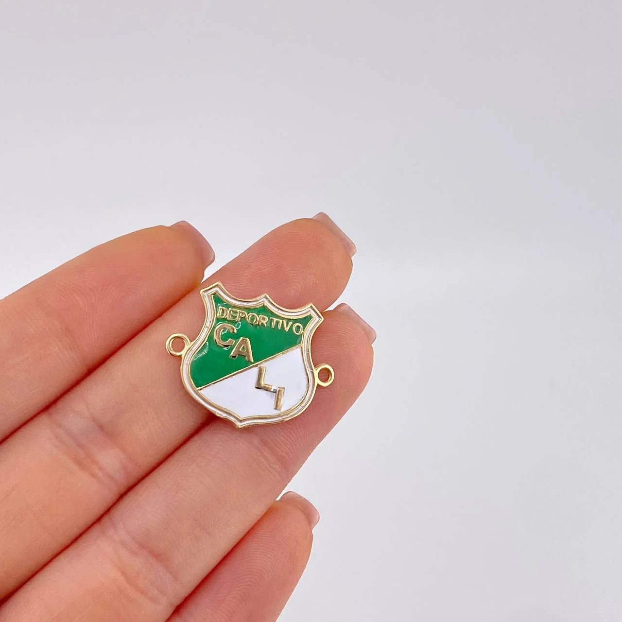 Herraje Deportivo Cali 2.5 g / 3.5 cm Oro Amarillo 18K - Image 3