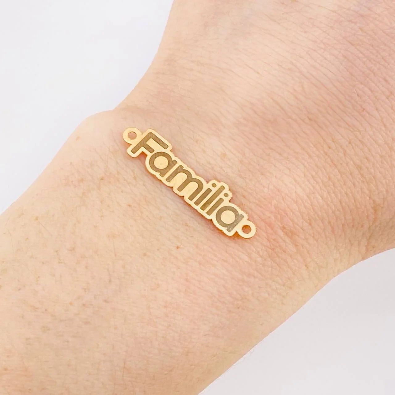Herraje Familia 0.65g / 3cm Oro Amarillo 18K - Image 5