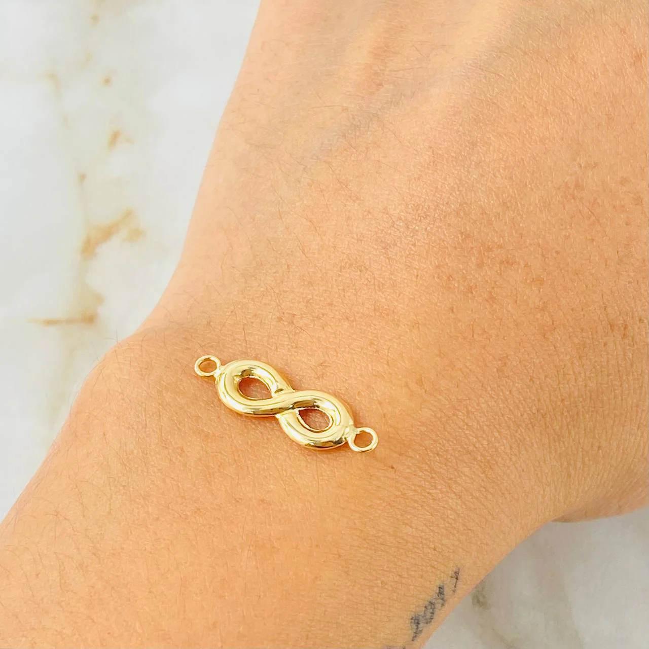 Herraje Infinito 0.7 g / 2.3 cm Oro Amarillo 18K - Image 4