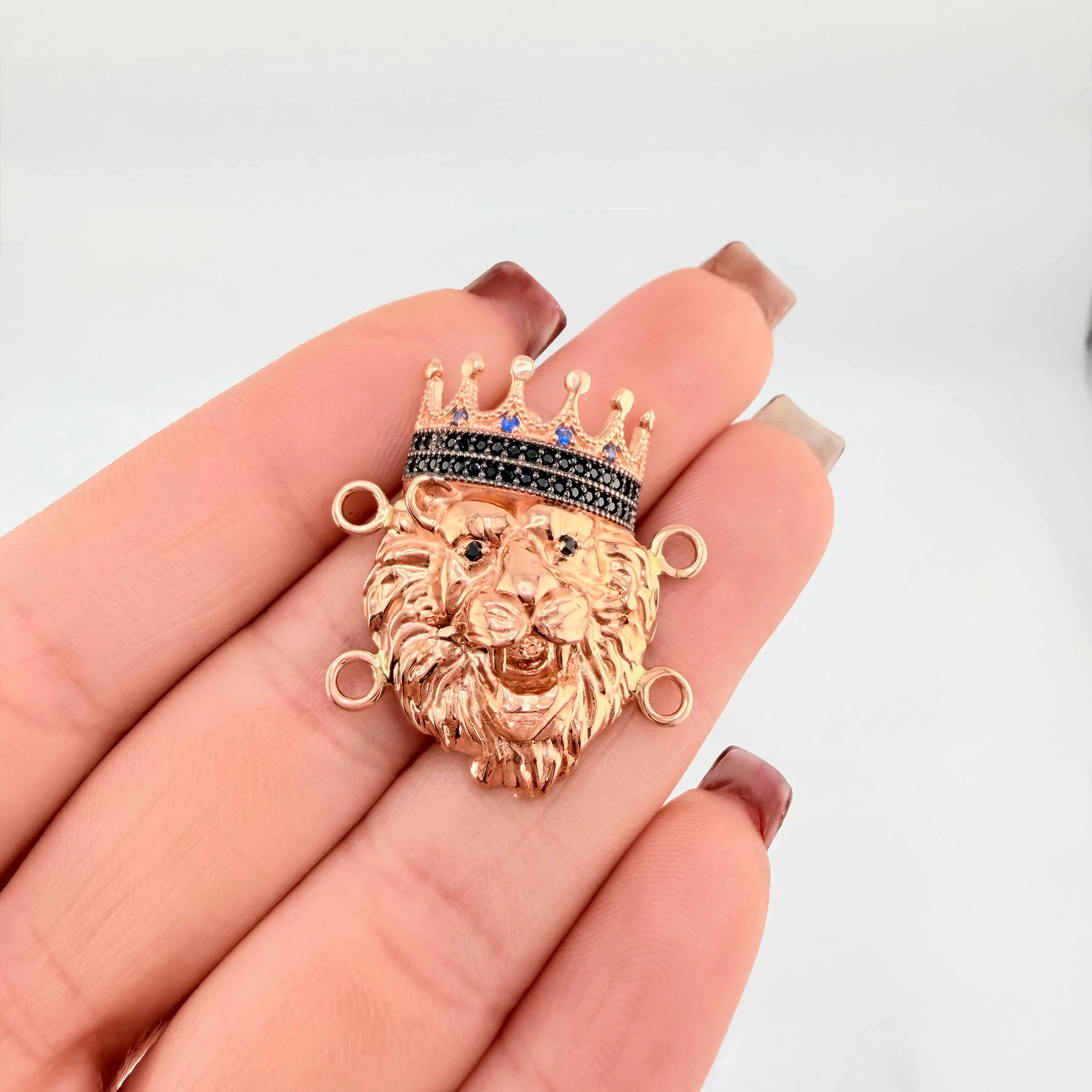 Herraje Leon Corona 8.3gr / 2.5cm / Oro Rosa 18K - Image 3