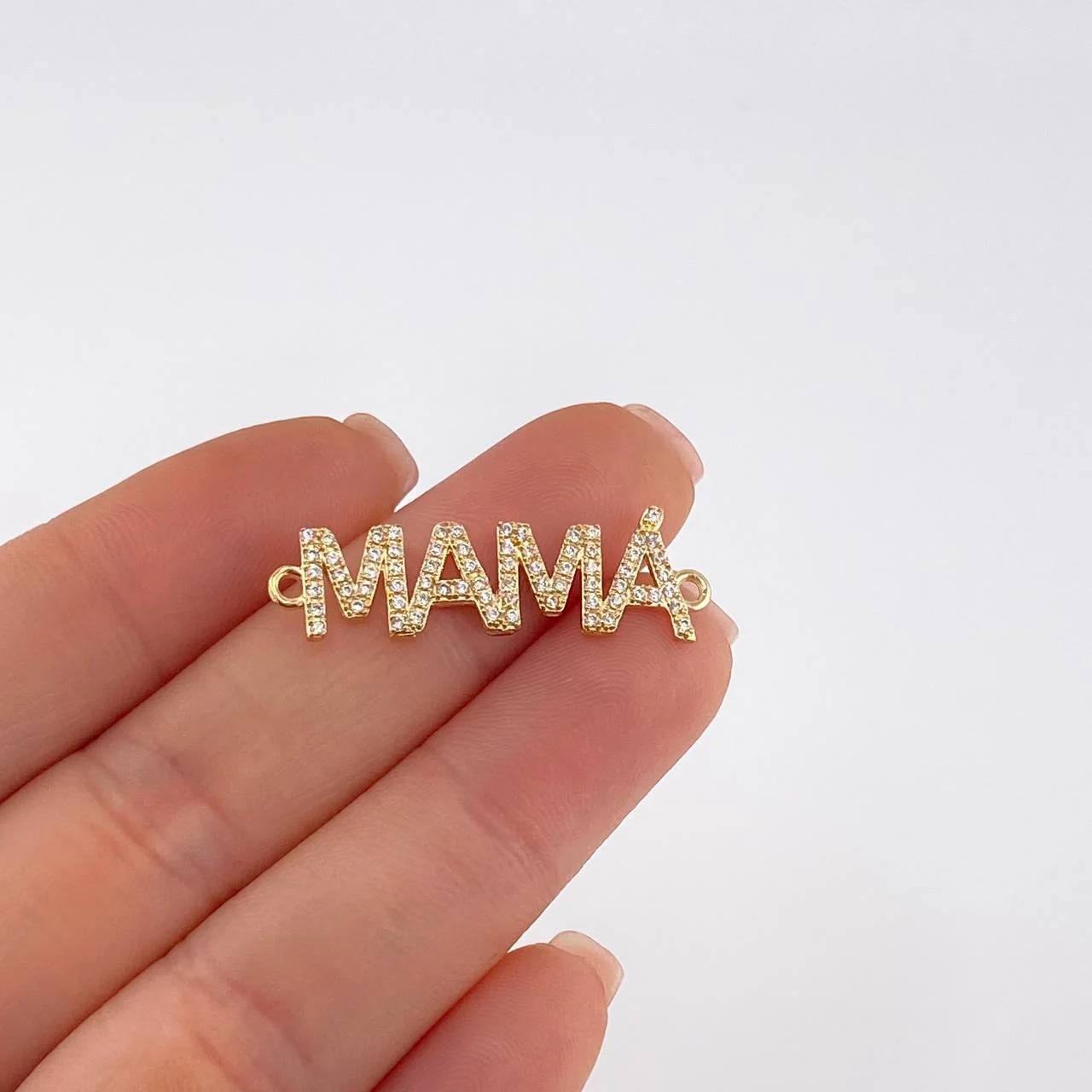 Herraje Mamá 2.1 g / 3.2 cm Oro Amarillo 18K - Image 3