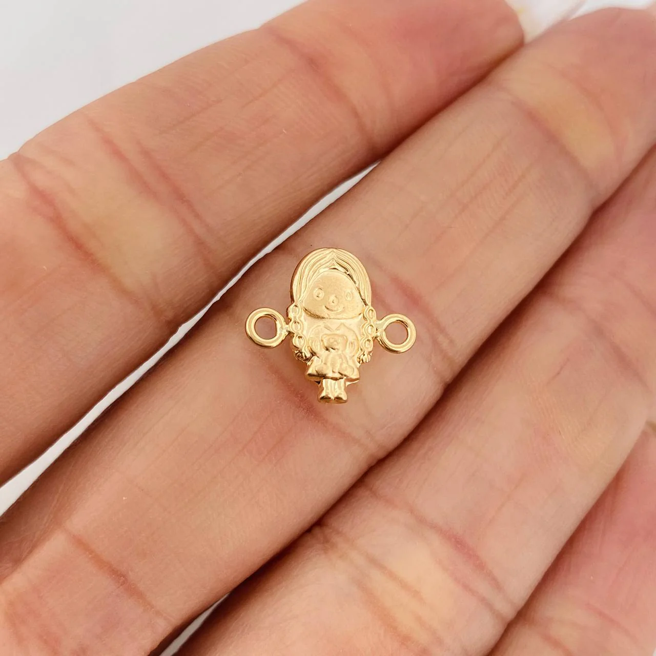 Herraje Niña 0.5gr / 1.3cm / Oro Amarillo 18K - Image 4
