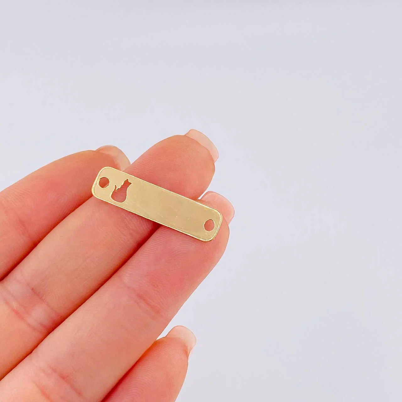 Herraje Placa Gato 0.8 g / 2.7 cm Oro Amarillo 18K - Image 3