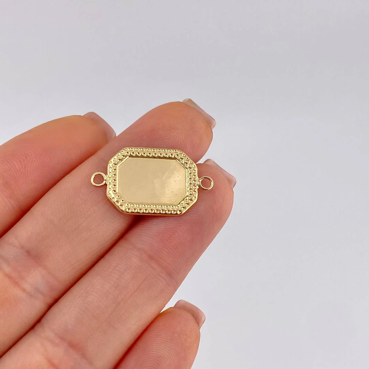 Herraje Placa Marco Bordeado 0.7 g / 2.2 cm Oro Amarillo 18K - Image 3