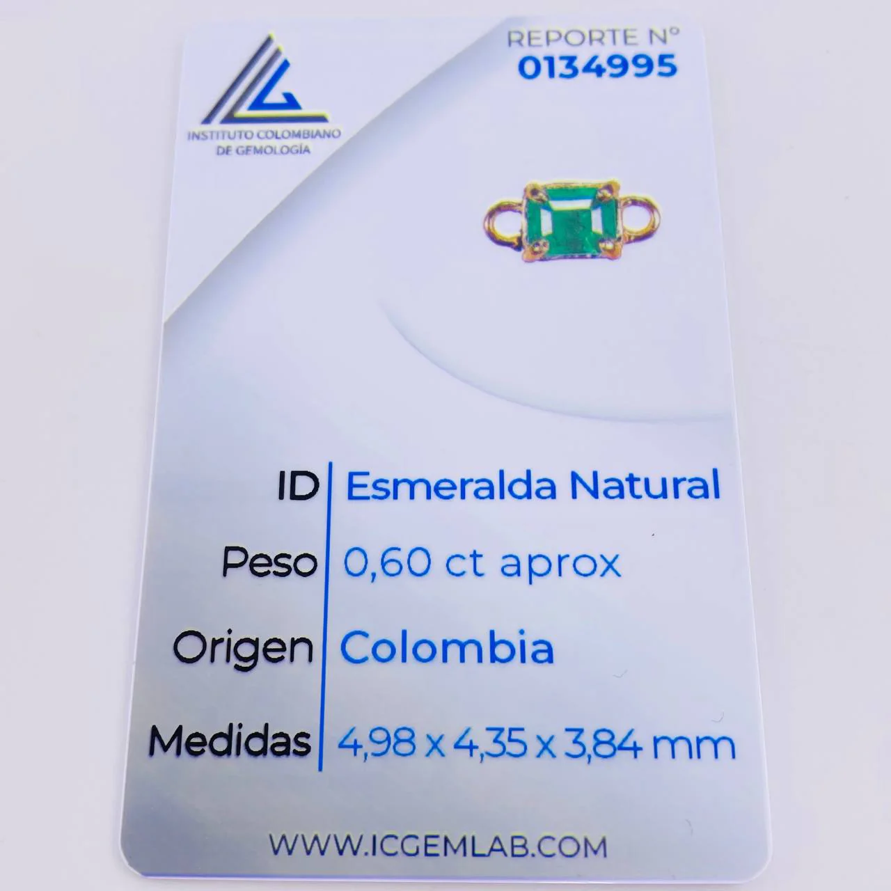 Herraje Rectangulo Cuatro Garras 60pts Esmeralda 0.5gr / 1cm / Oro Amarillo 18K - Image 5