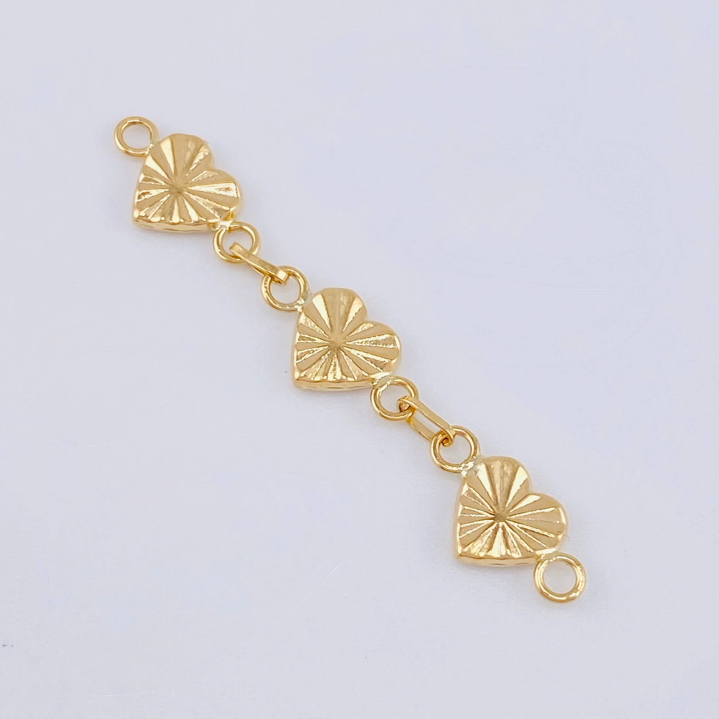 Herraje Retazo Corazones Diamantados 1.05gr / 4.5cm / Oro Amarillo 18K - Image 2