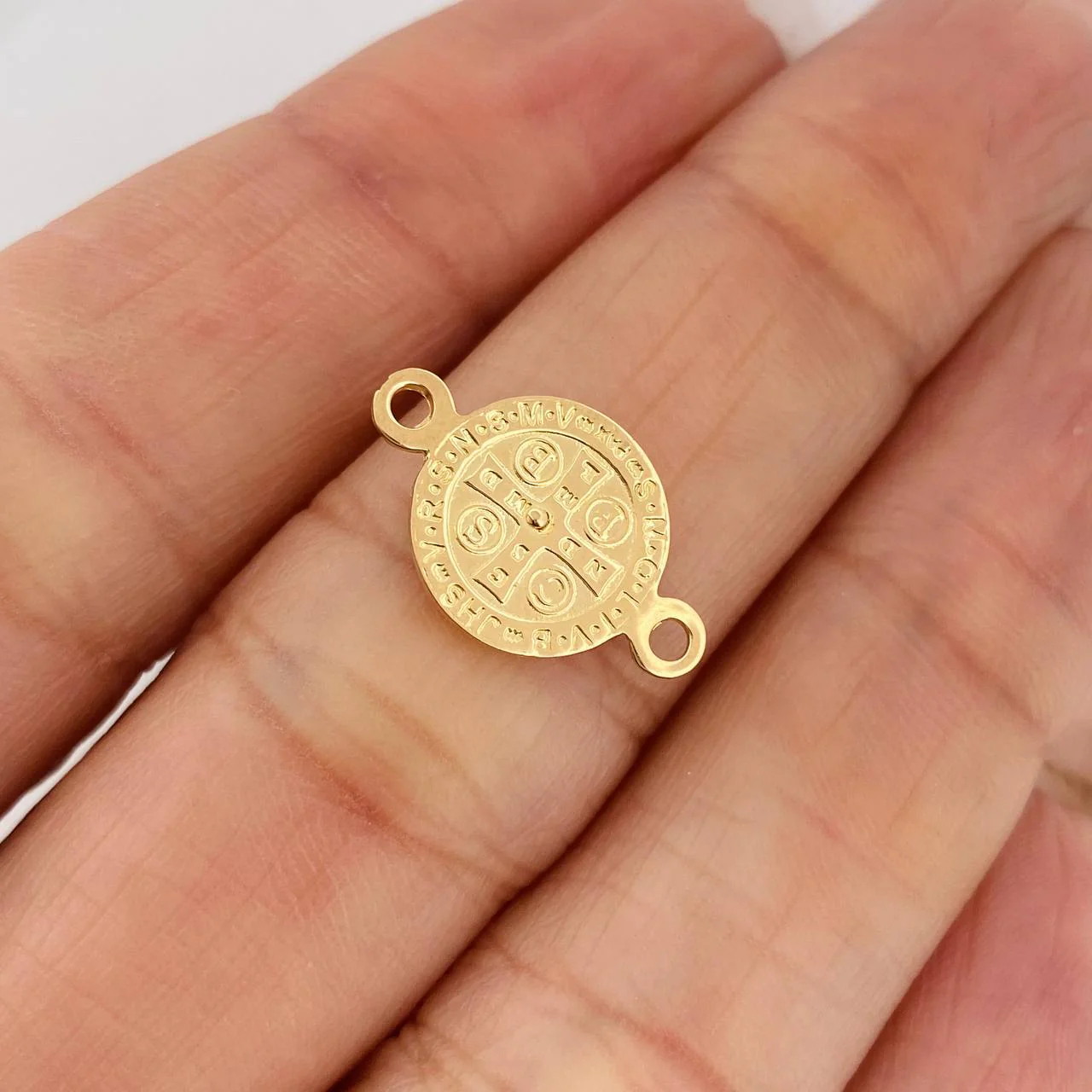 Herraje San Benito 0.3 g / 1.5 cm Oro Amarillo 18K - Image 5