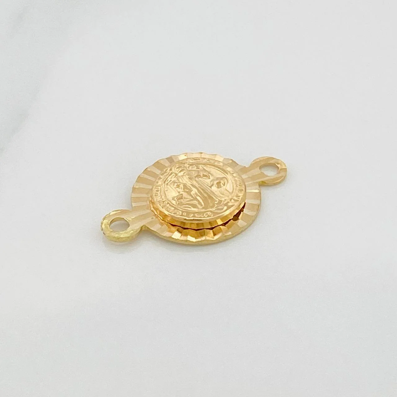 Herraje San Benito 1.2gr / 2cm / Oro Amarillo 18K % - Image 3