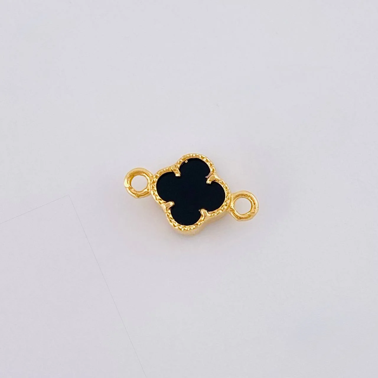 Herraje Trebol 0.5 g / 1.2 cm Oro Amarillo 18K - Image 2
