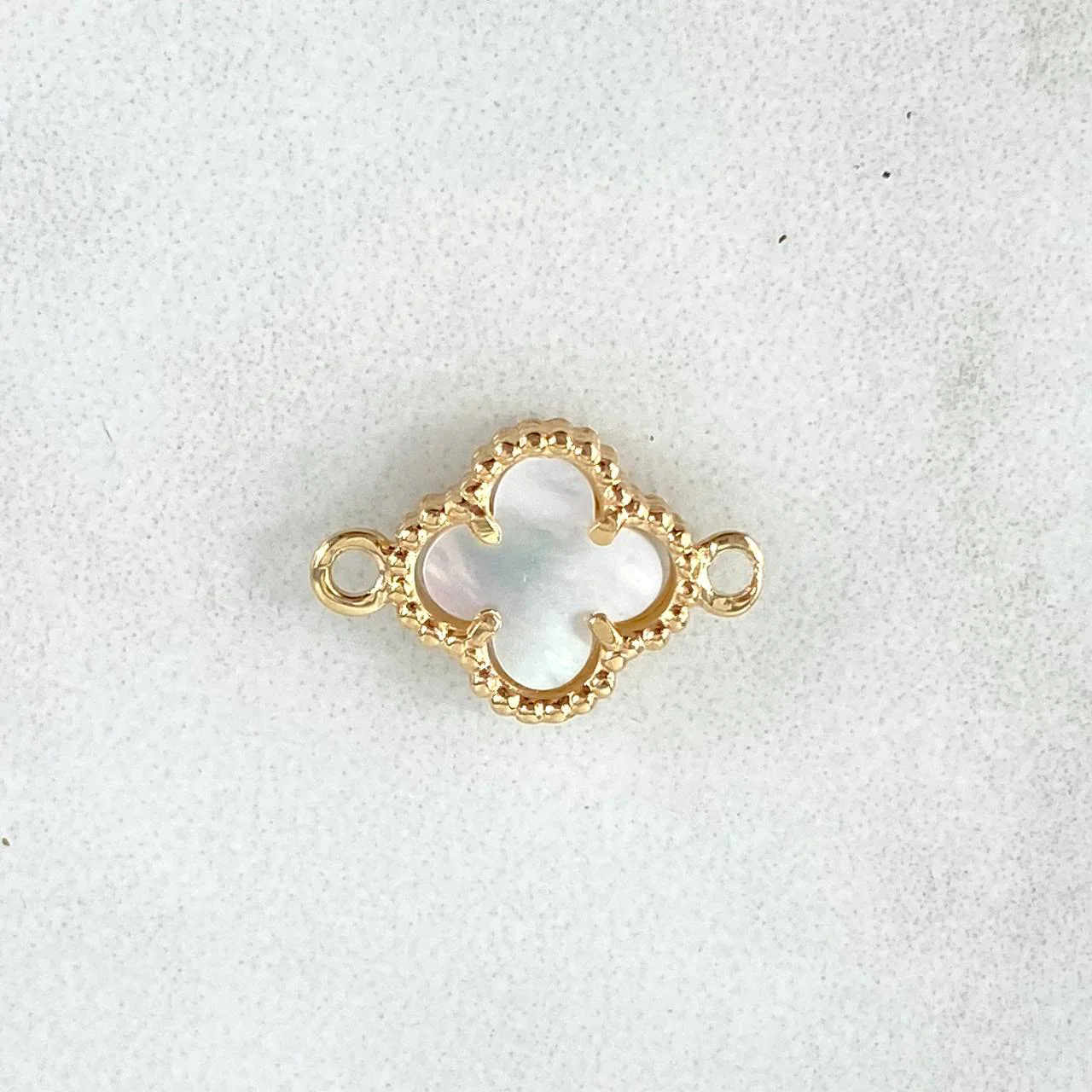 Herraje Trebol 0.8 g / 1.5 cm Oro Amarillo 18K - Image 2