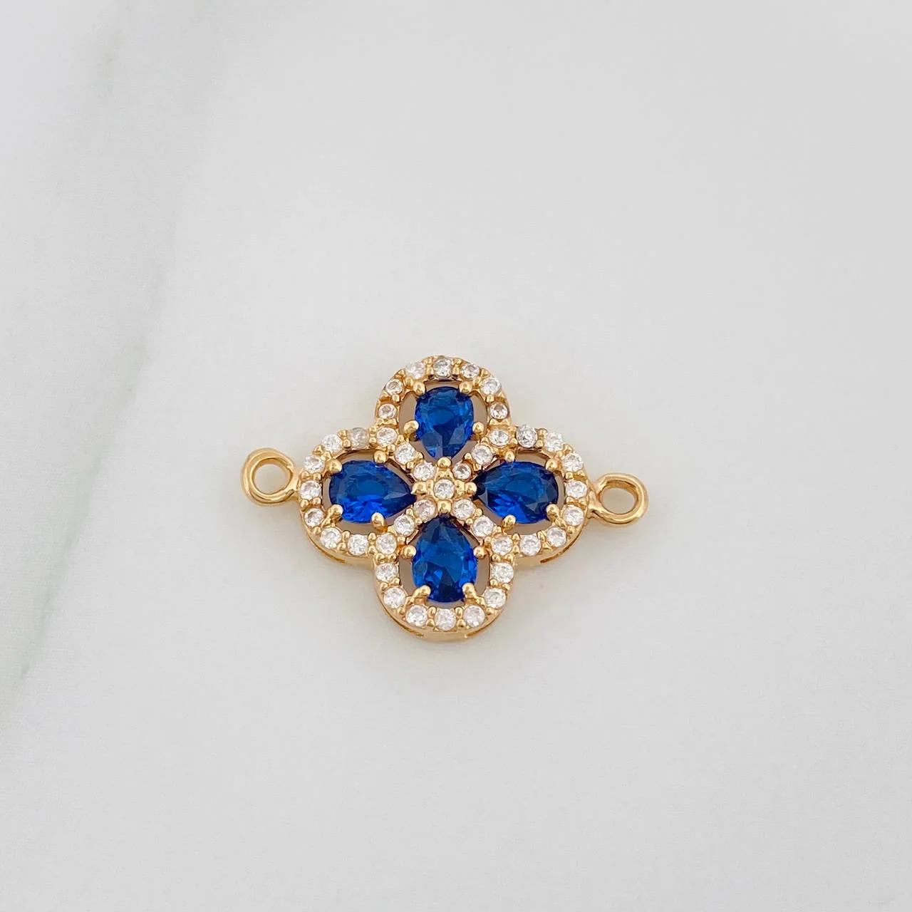 Herraje Trebol 1.6 g / 2 cm Oro Amarillo 18K