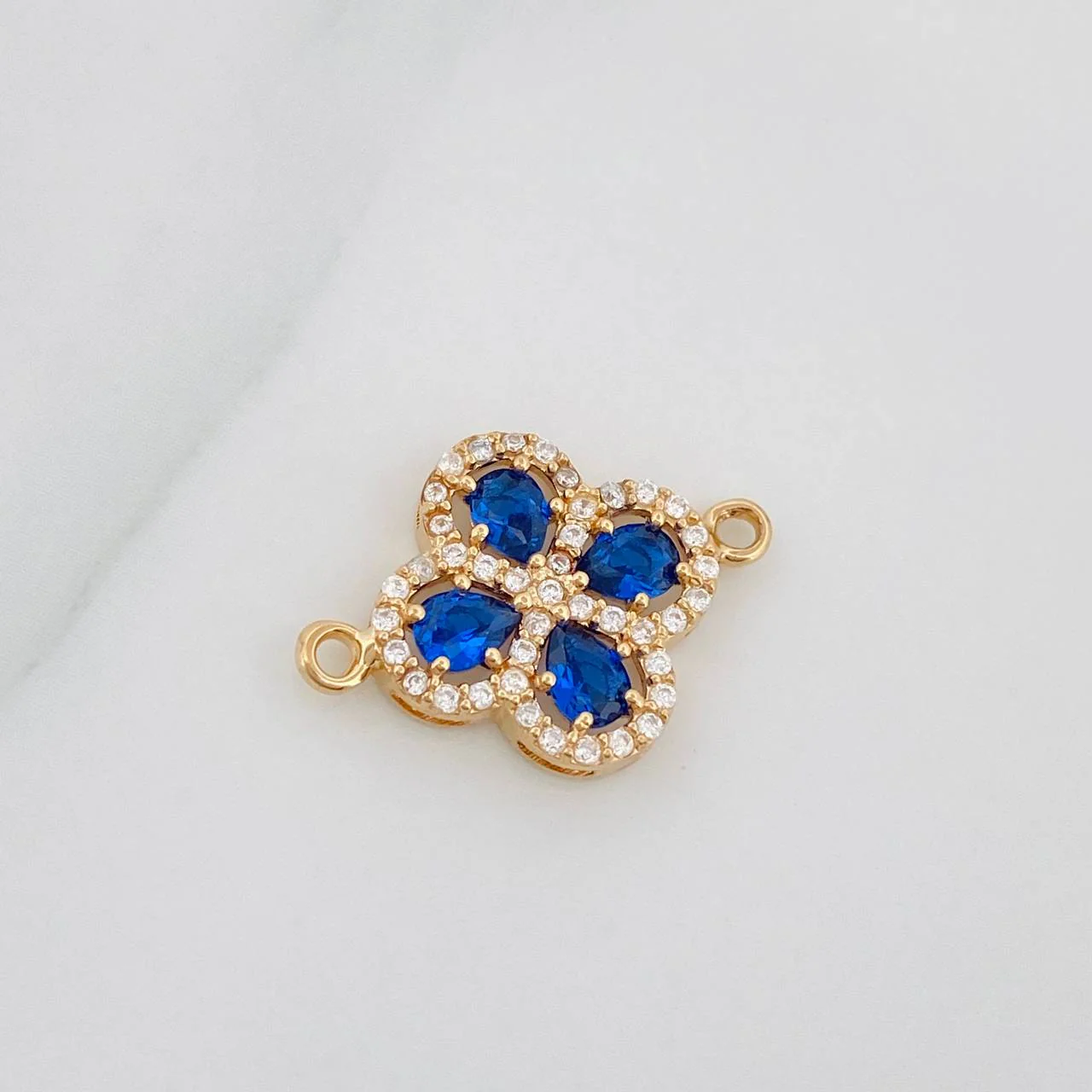 Herraje Trebol 1.75 g / 2 cm Oro Amarillo 18K - Image 2
