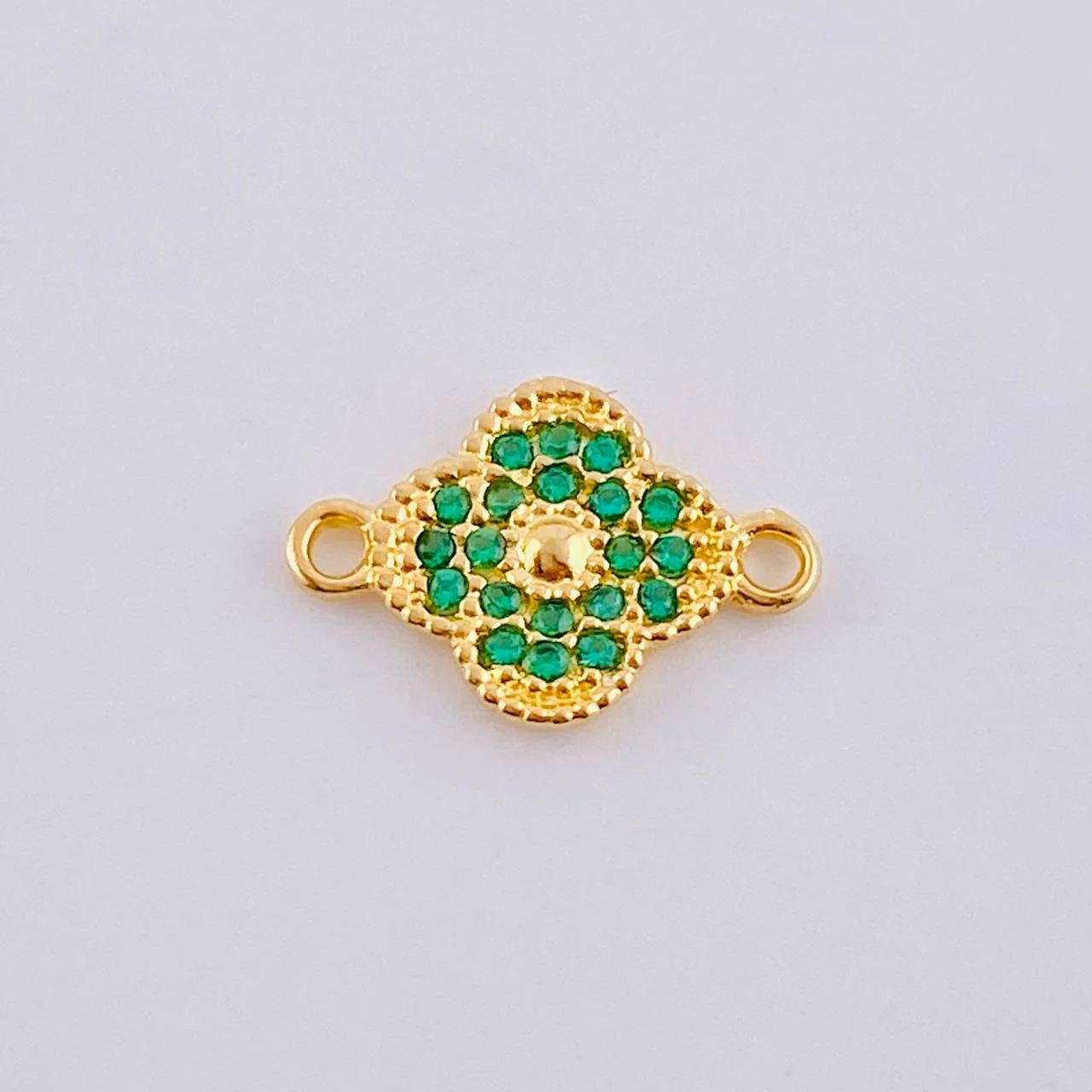 Herraje Trebol Central 0.7 g / 1,3 cm Oro Amarillo 18K