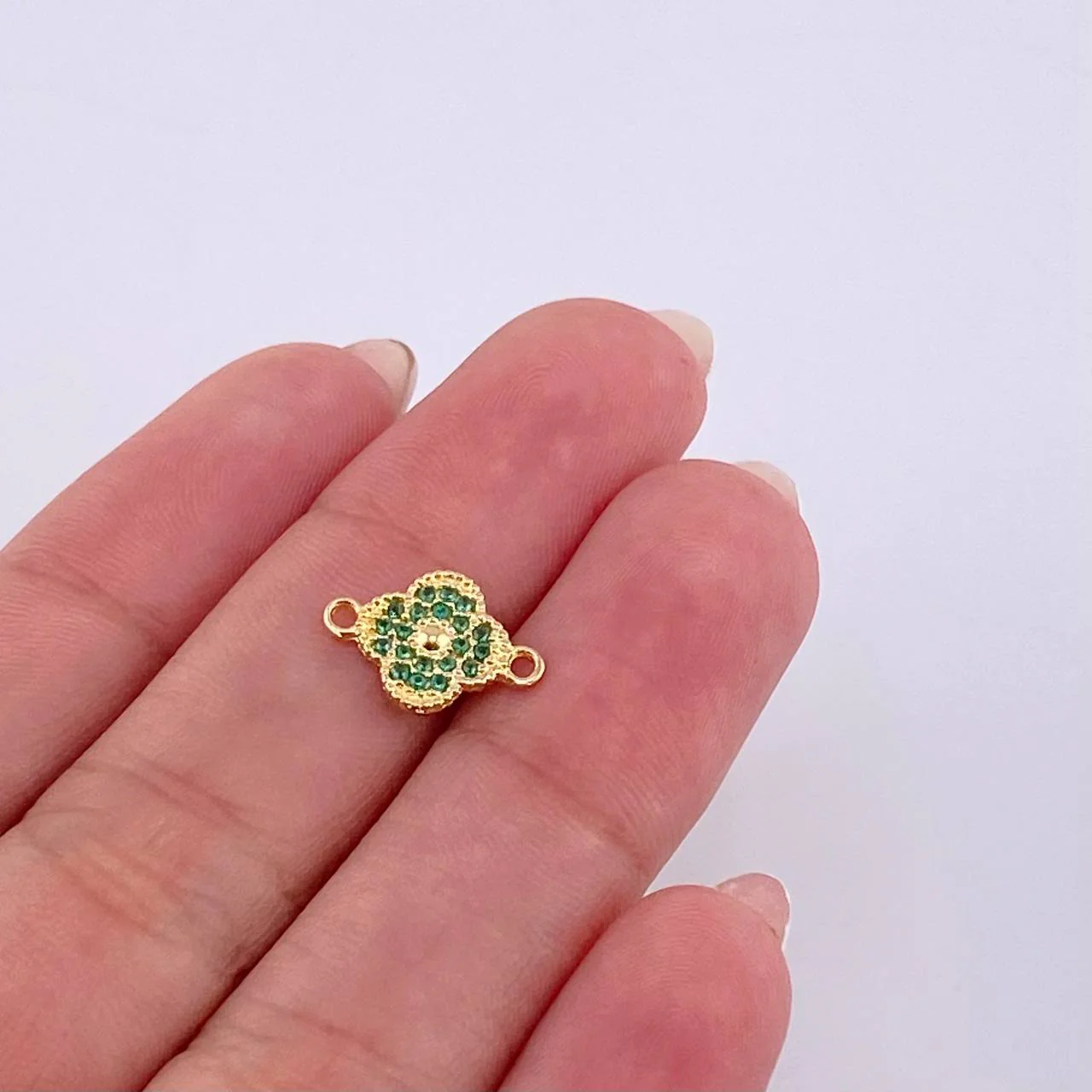 Herraje Trebol Central 0.7 g / 1,3 cm Oro Amarillo 18K - Image 3