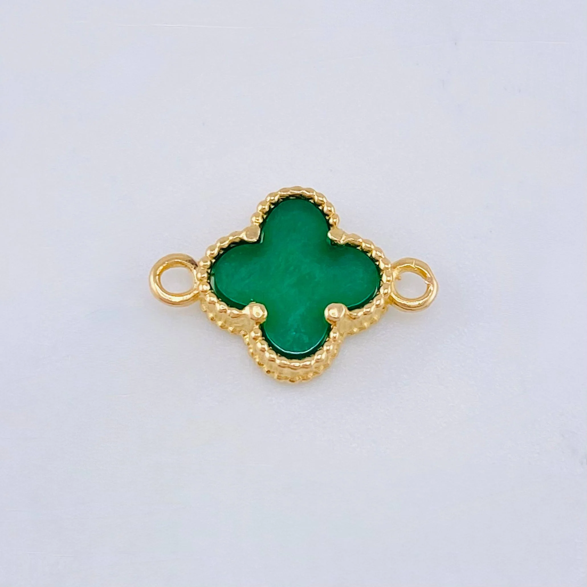 Herraje Trebol Malaquita Verde 0.9gr / 1.5cm / Oro Amarillo Nac.Esp. 18K
