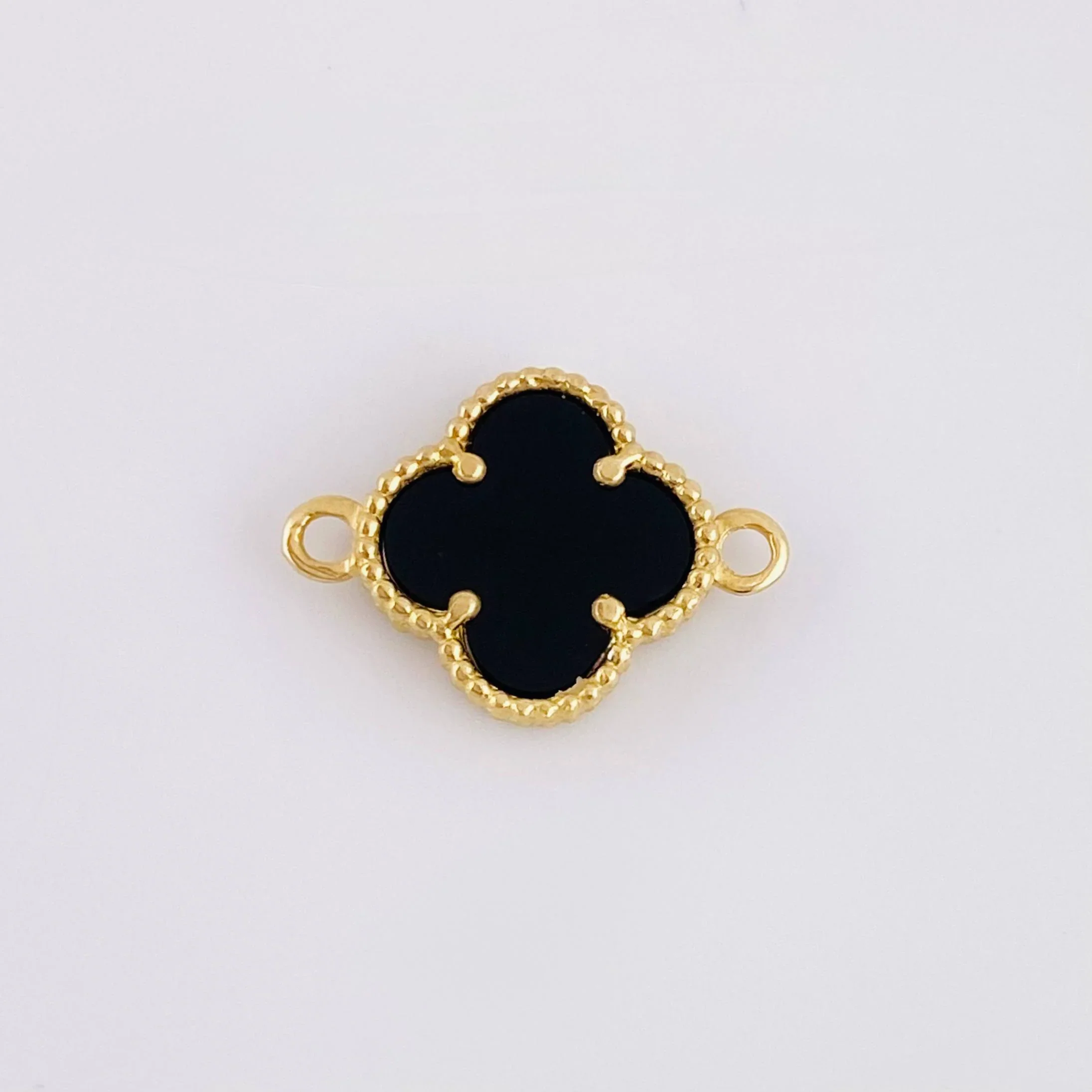 Herraje Trebol Onix Negro 0.75 g / 1.5 cm Oro Amarillo 18K - Image 2