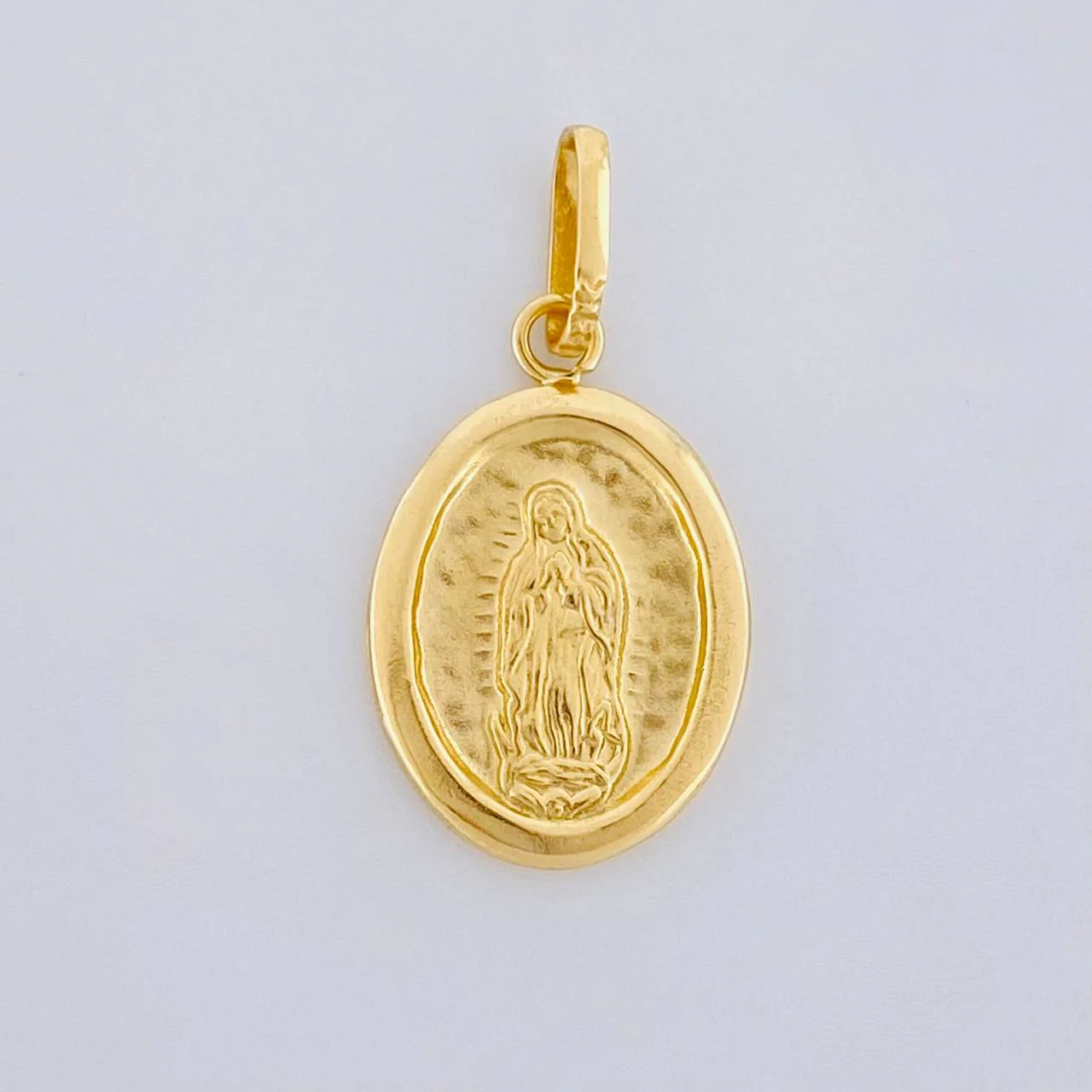 Dije Virgen Guadalupe 0.65 g / 2.2 cm Oro Amarillo 18K