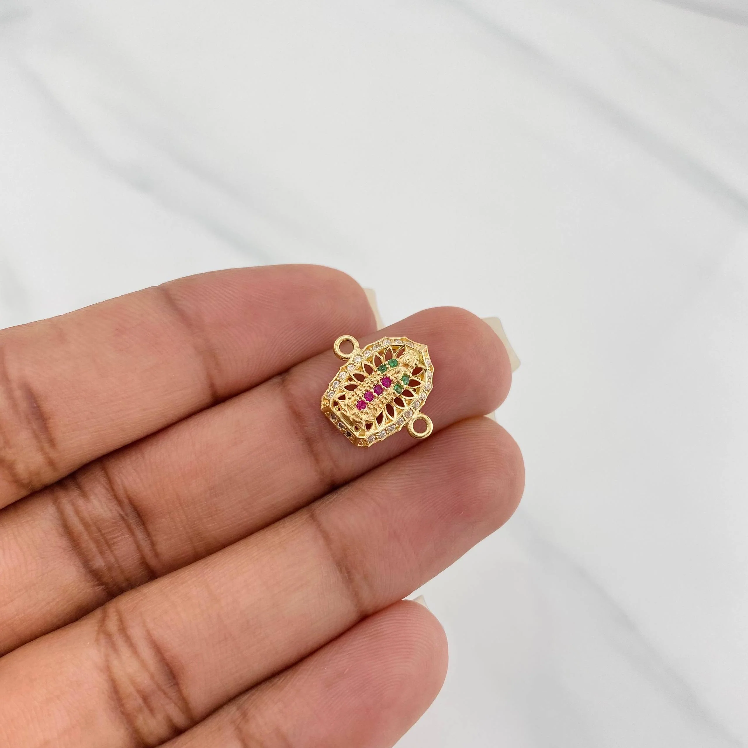Herraje Virgen Guadalupe 1.25 g / 1.5 cm Oro Amarillo 18K - Image 4