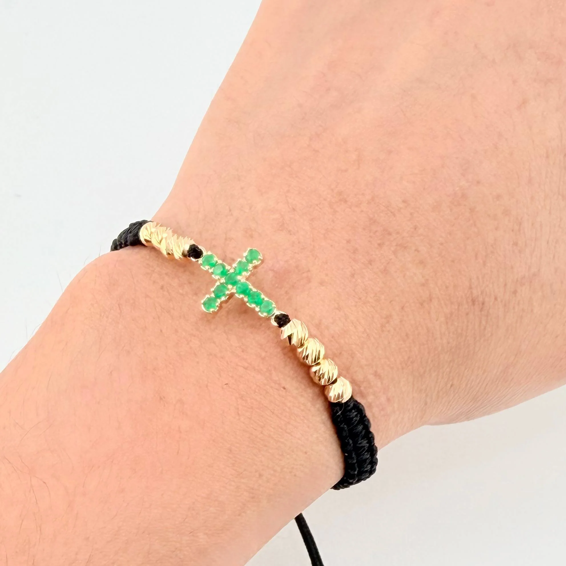 Pulsera Cruz Latina 43pts Esmeraldas 1.65gr / 1.8cm / 4mm Oro Amarillo 18K * - Image 3