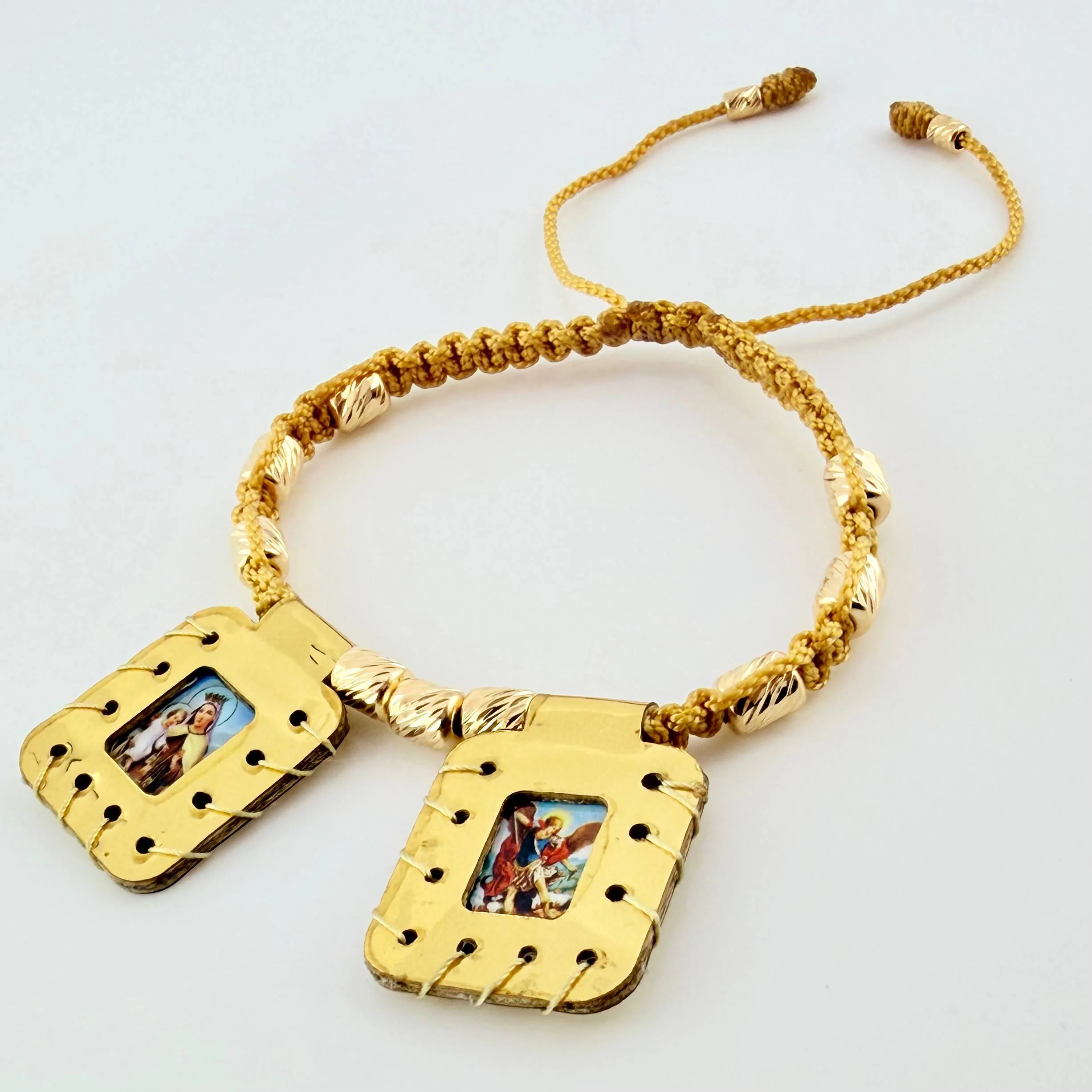 Pulsera Dorada Escapulario Cilindros Diamantados 11und 2.9gr / 3mm-5mm Oro Amarillo 18K - Image 3